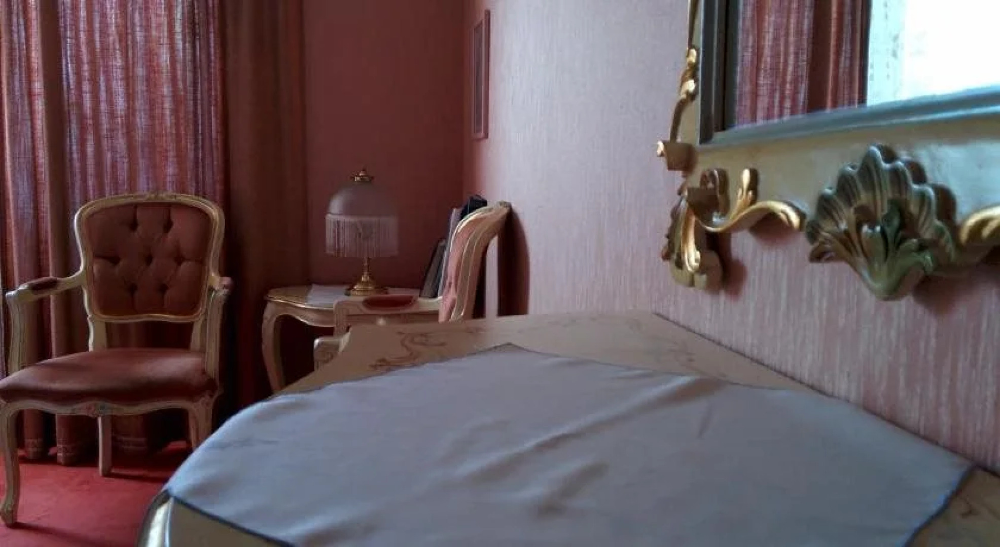 Hotel Croix dOr et Poste