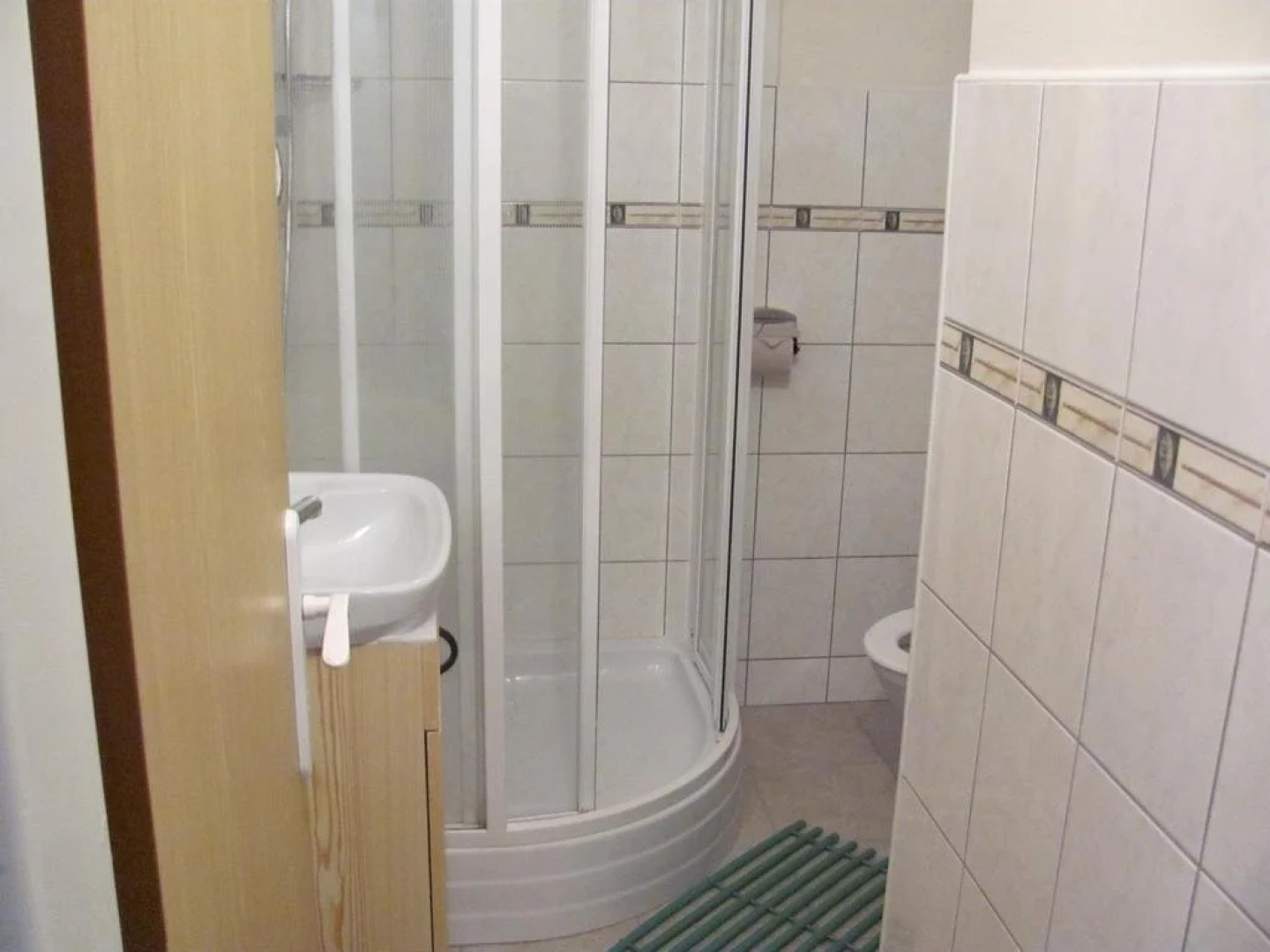 Ubytovací Centrum Lenot