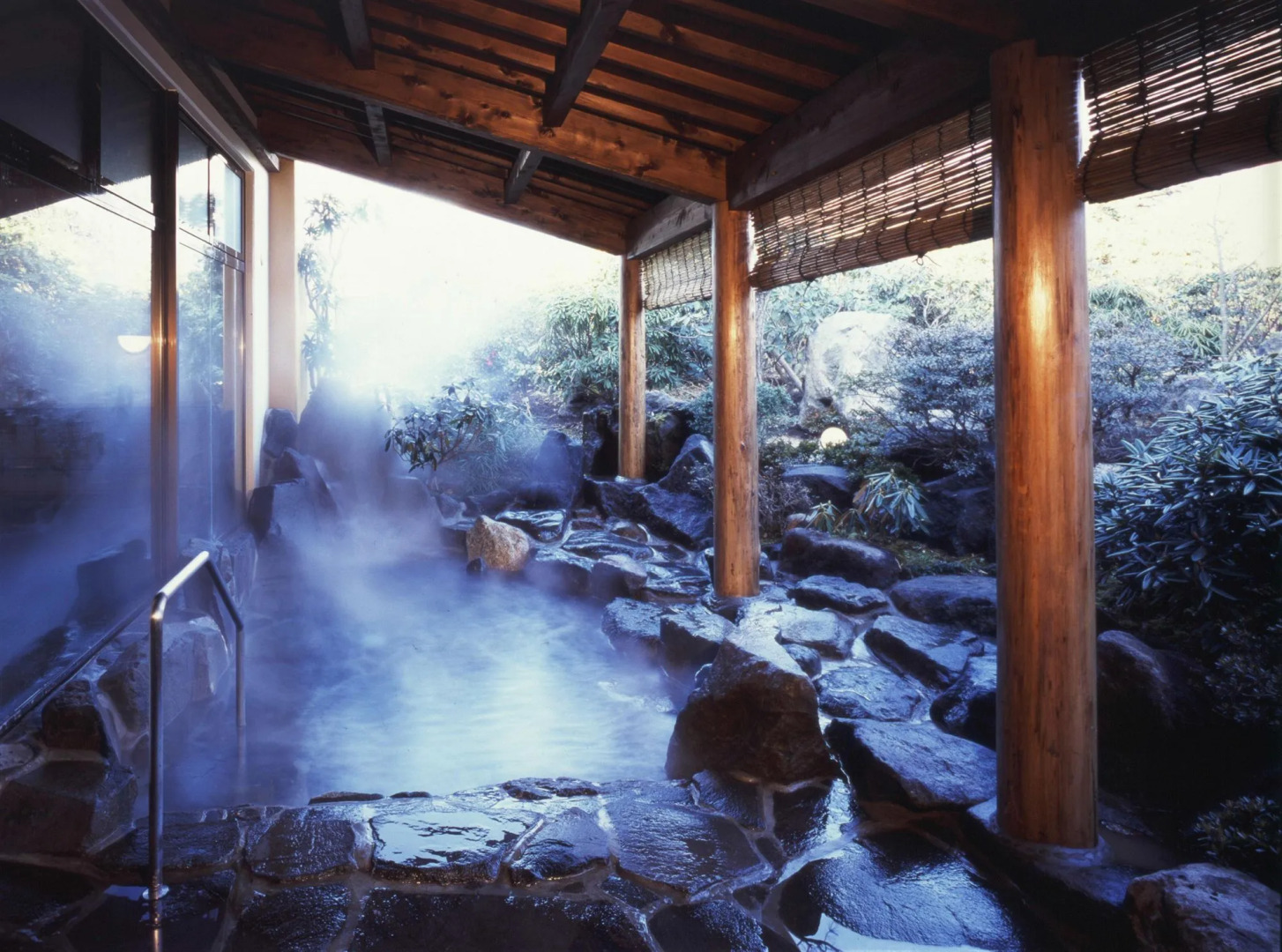 Kamenoi Hotel Aso Park Resort