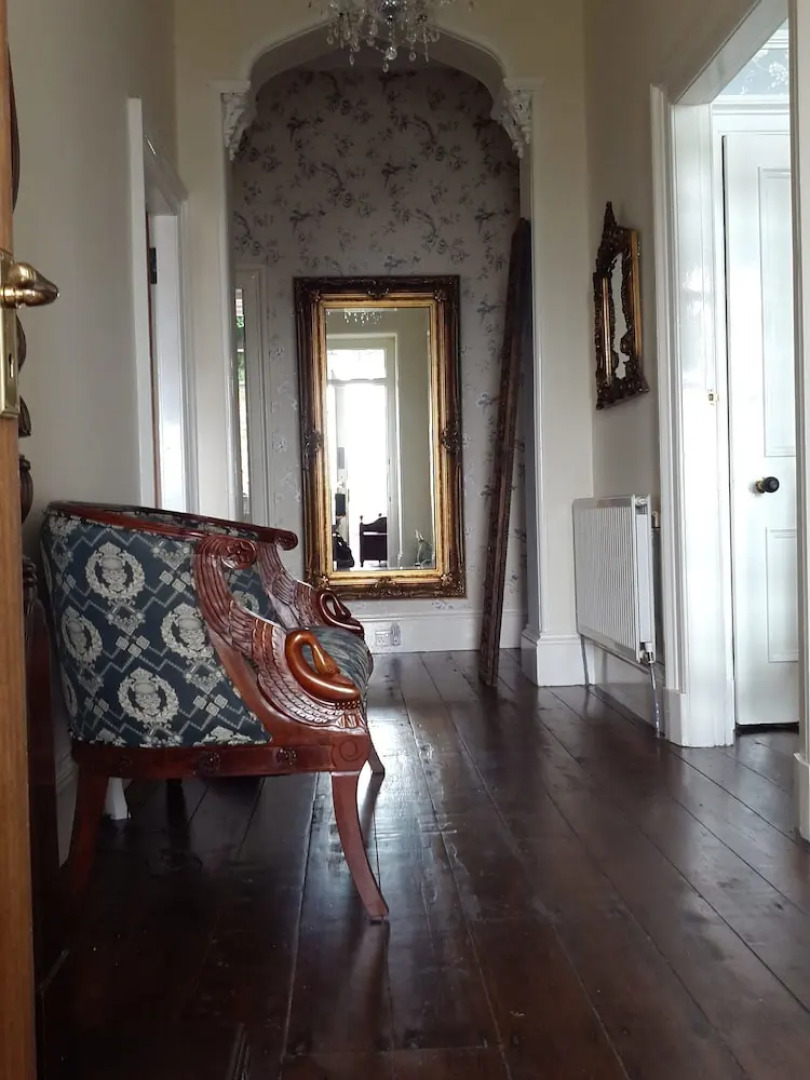 Cragowlet House East