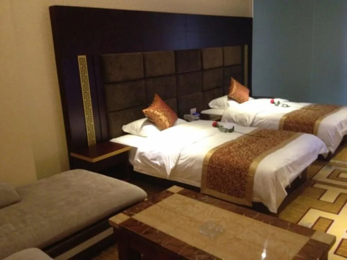 Jianshui San Long Hotel