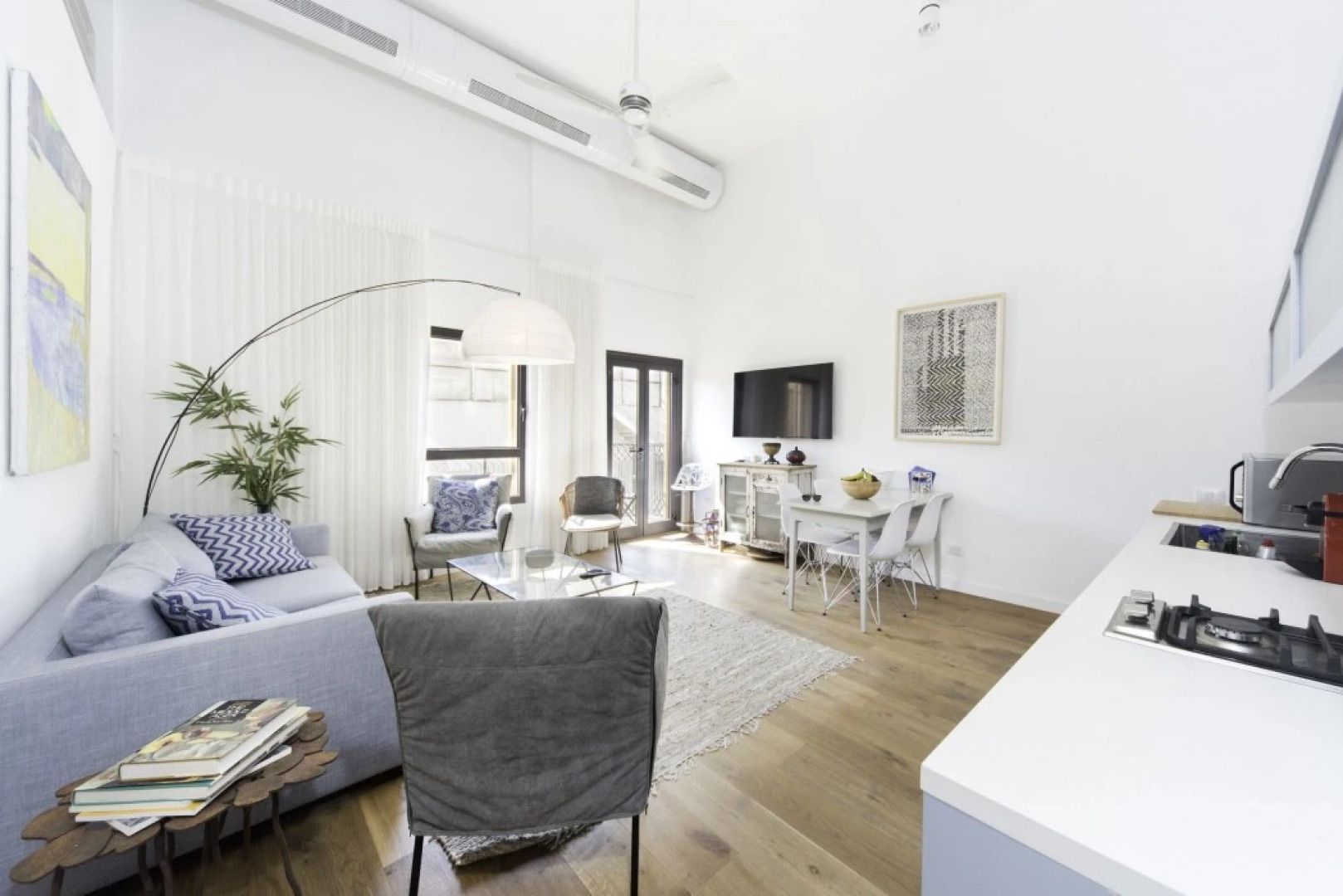 Jaffa Charm Seaview Stay by Sea N' Rent