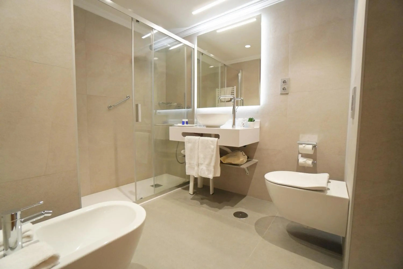 Aparto-Hotel Rosales
