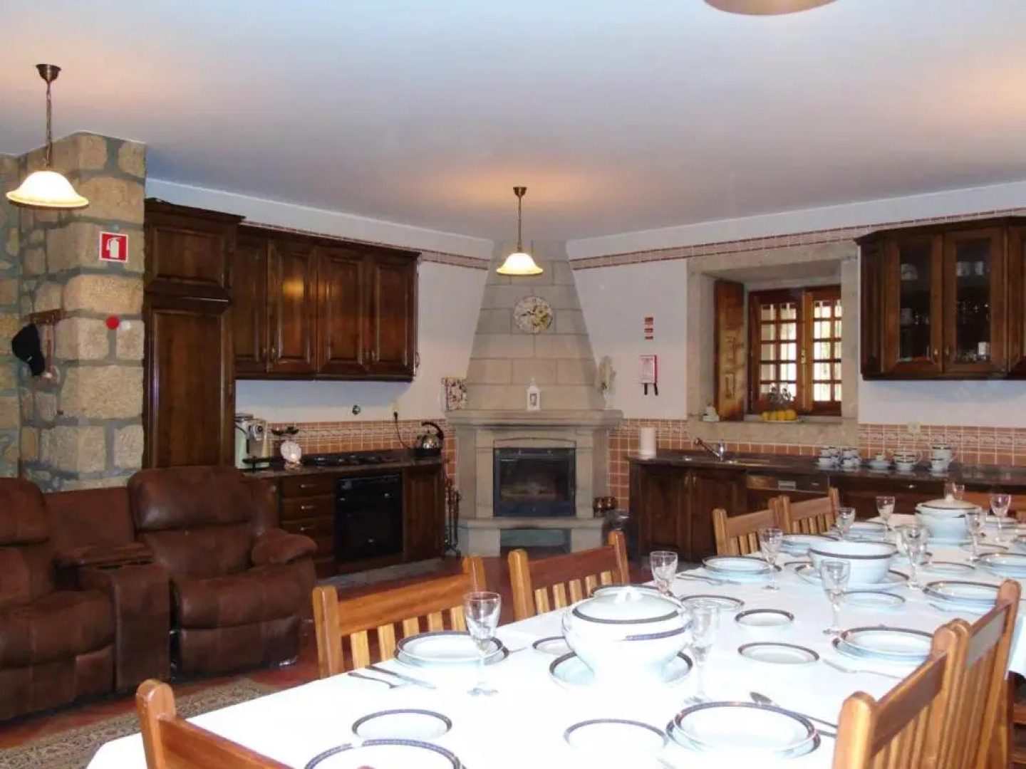 Villa with 6 bedrooms in Fermedo with private pool enclosed garden and WiFi 28 km from the beach