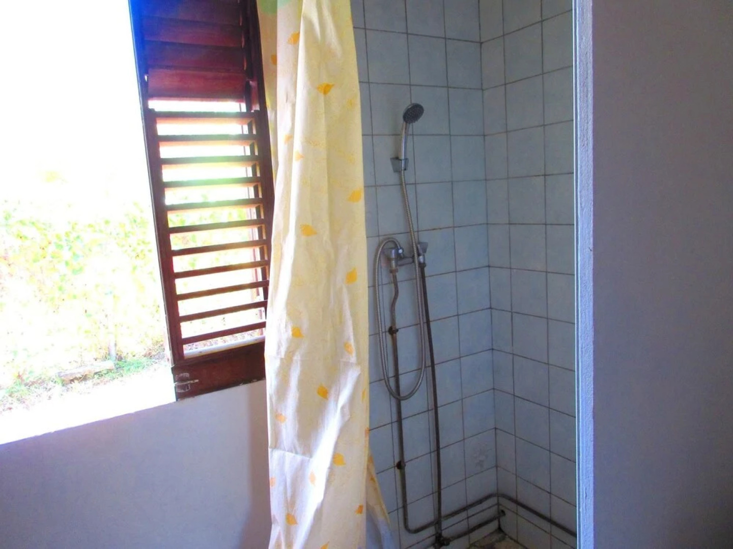 House With 2 Bedrooms in Goyave, With Enclosed Garden - 70 m From the
