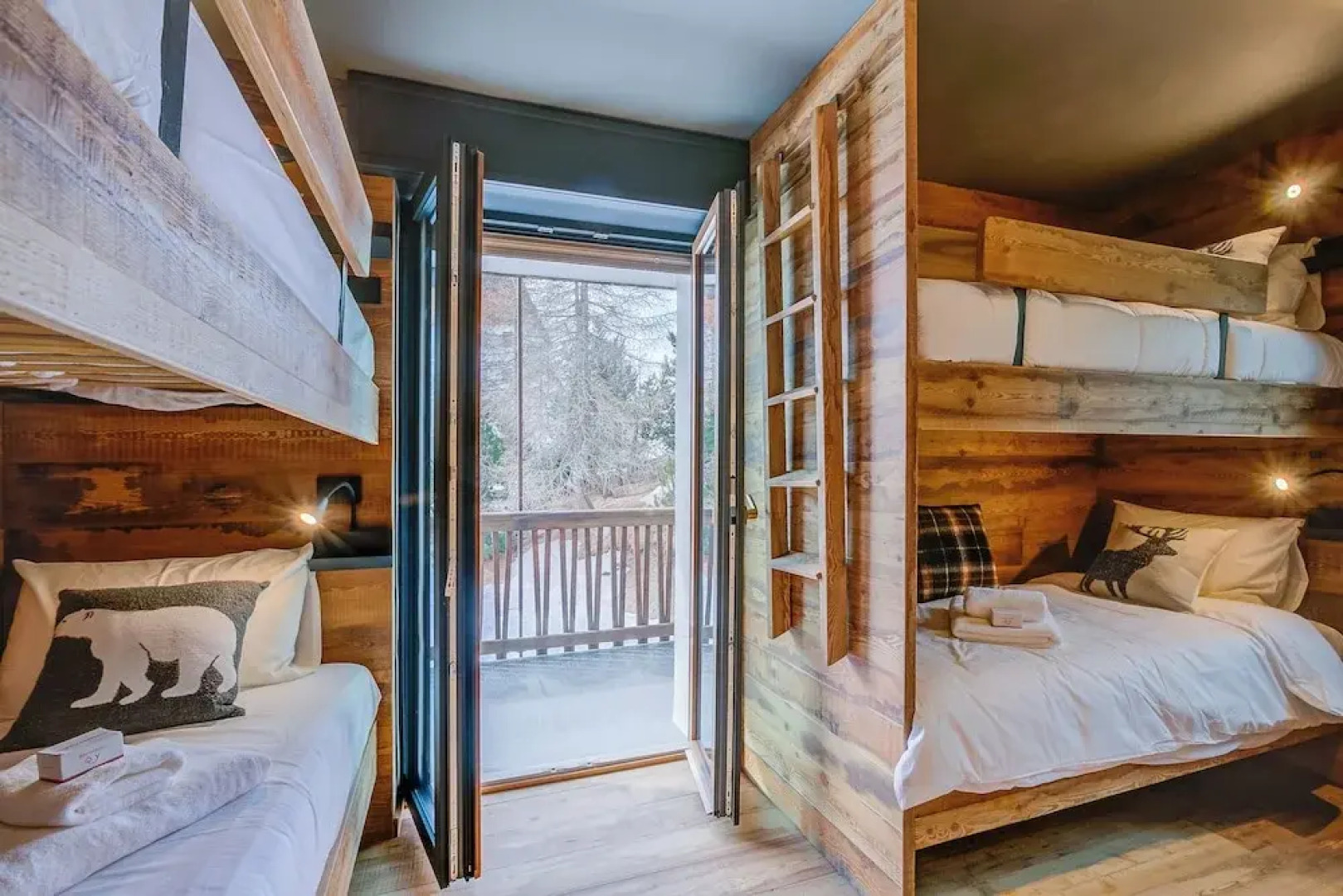 Simona Luxury Apartment few steps from sk