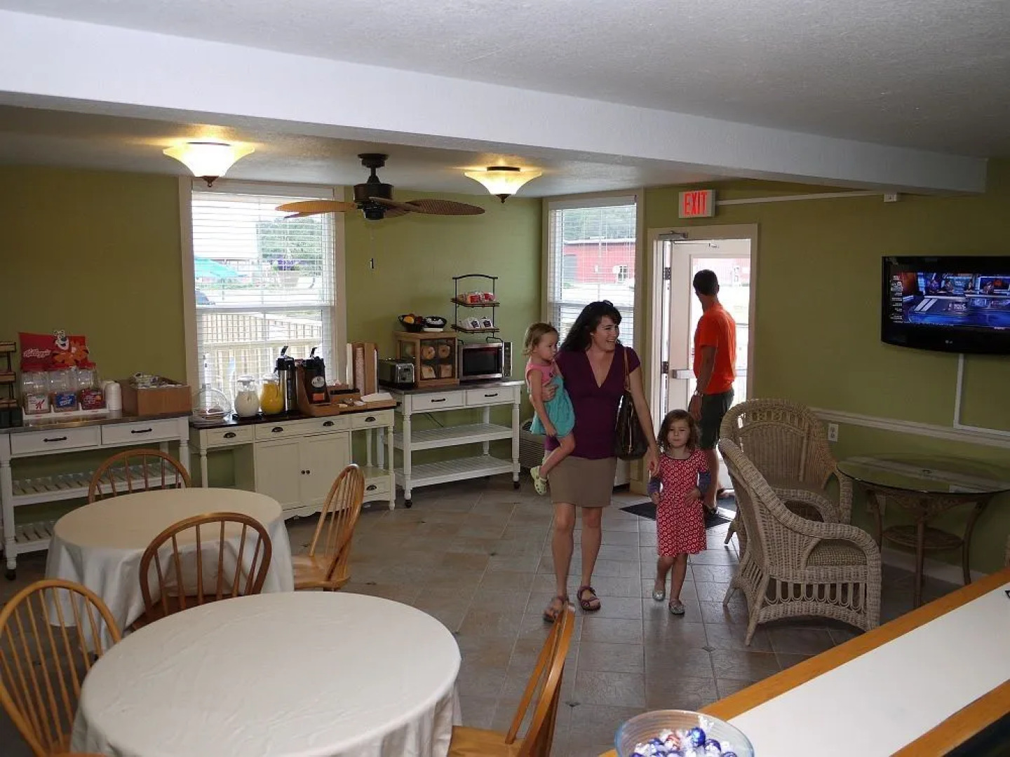 Ocean Sands Beach Boutique Inn - Stay At the Beach