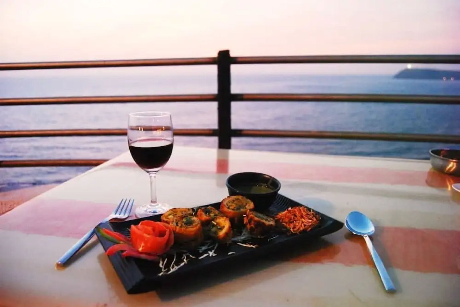 Kohinoor Samudra Beach Resort