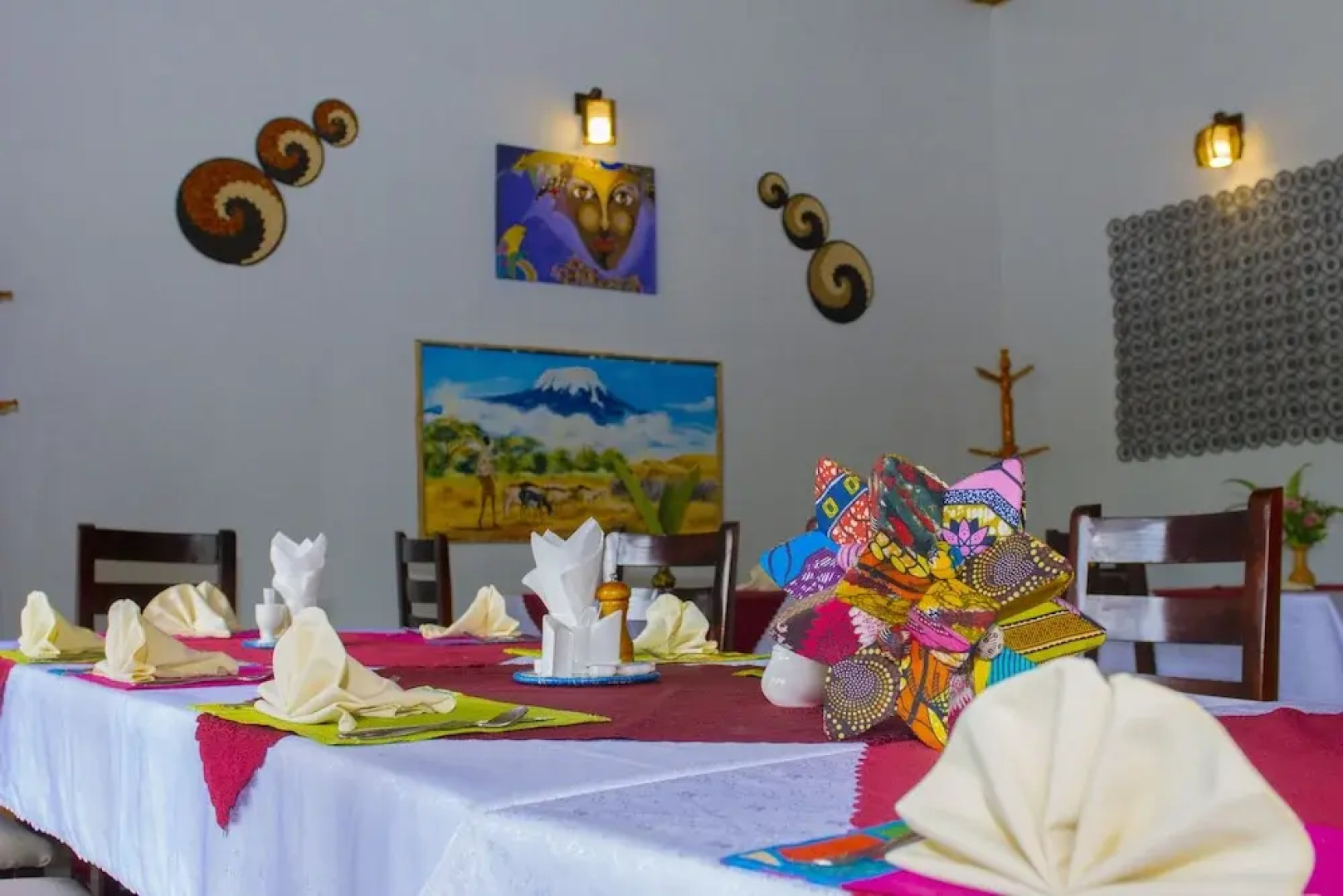 Ingagi Park View Lodge