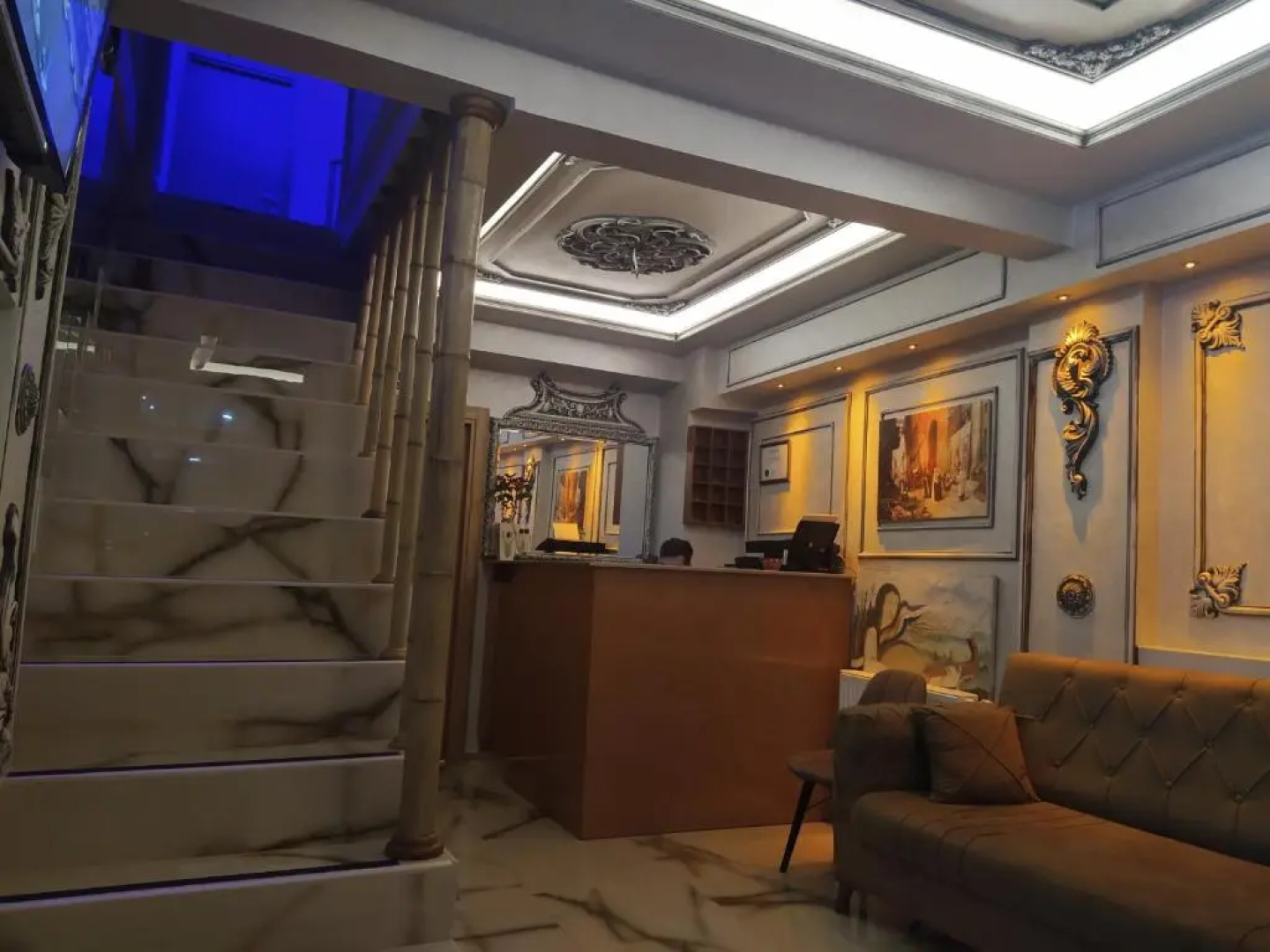 Bonami Hotel