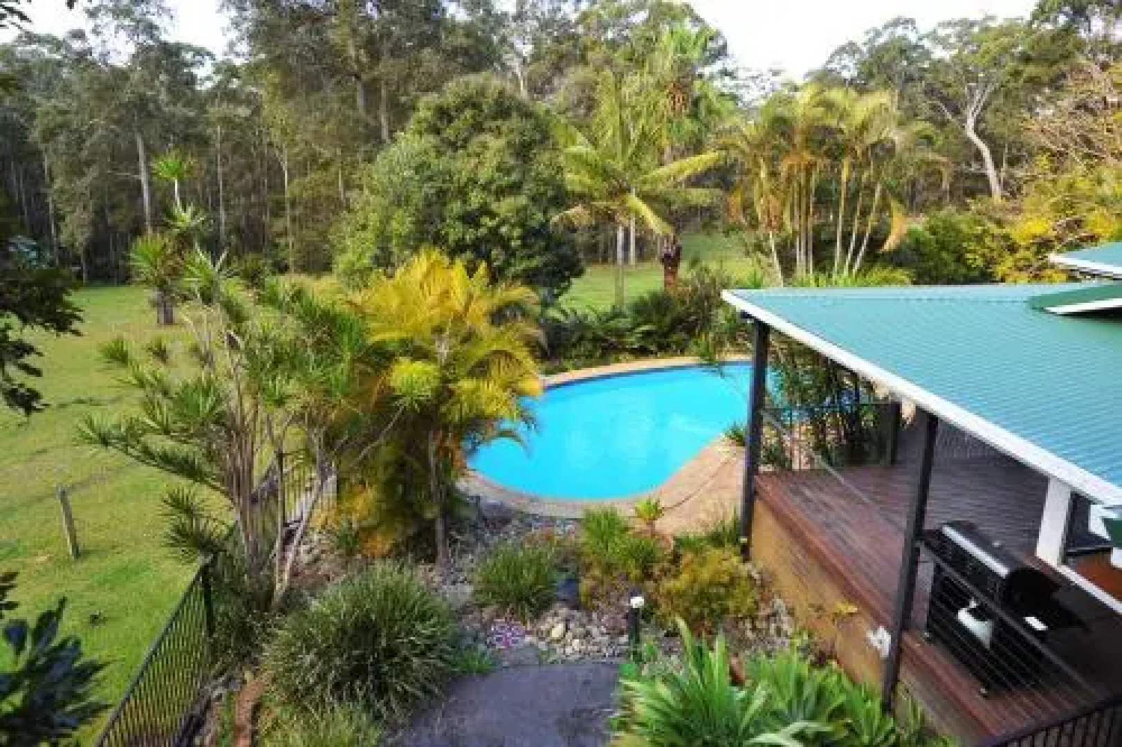 Sapphire Beach Acreage