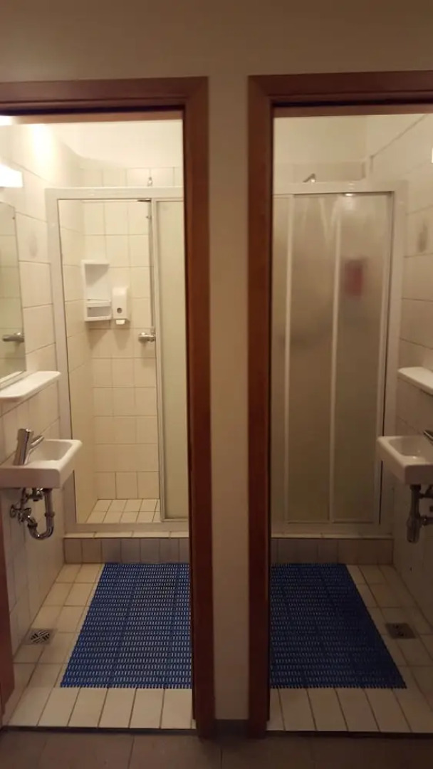 Guesthouse Leirubakki