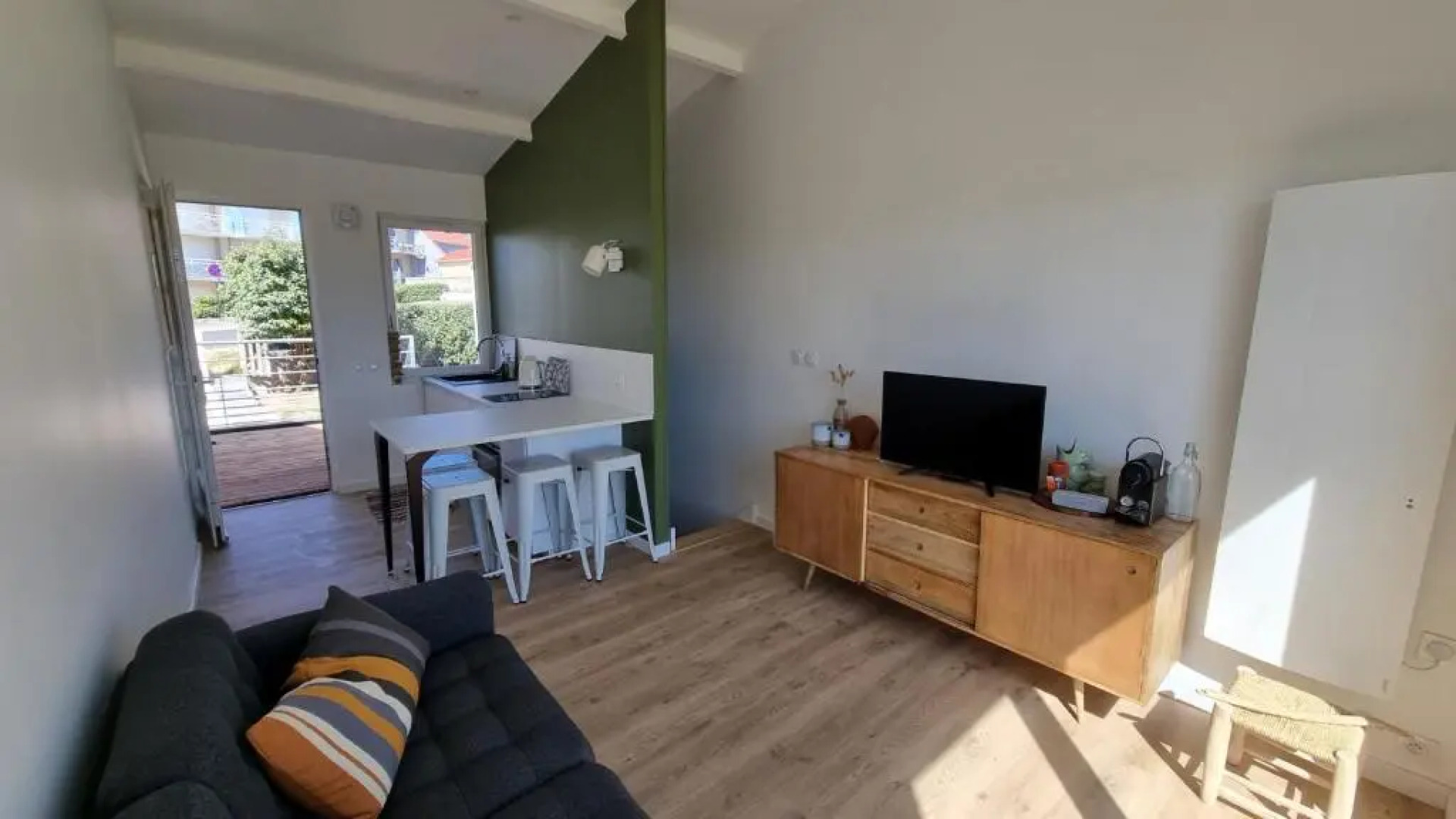 Jolie petite maison située à 150m de la plage