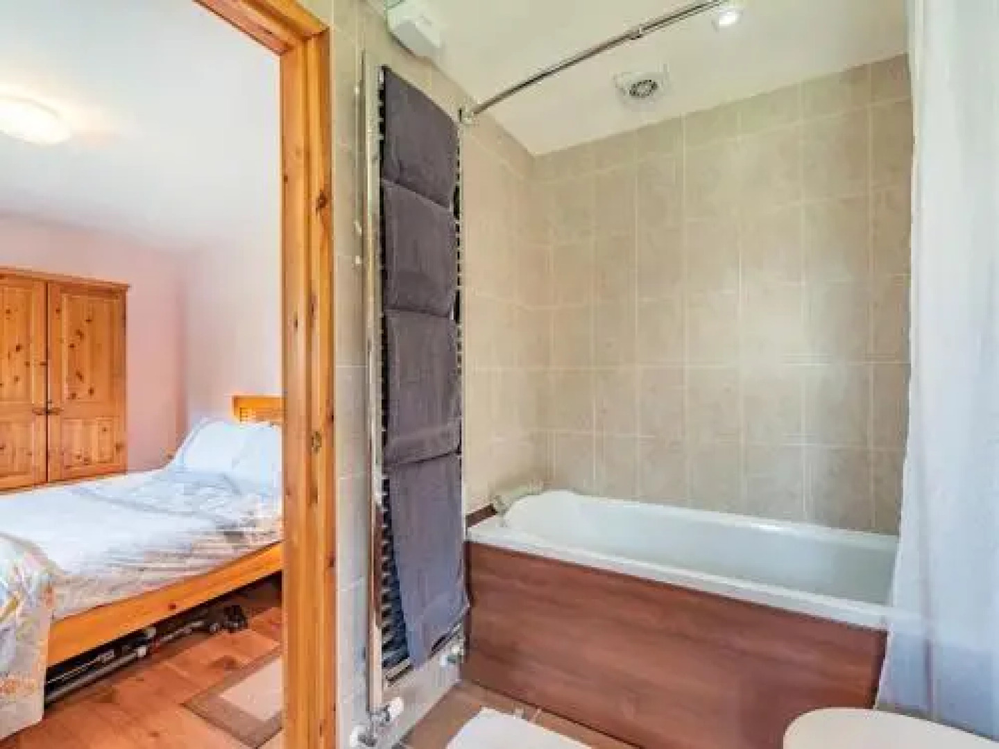 Cilwen Country House Bed and Breakfast