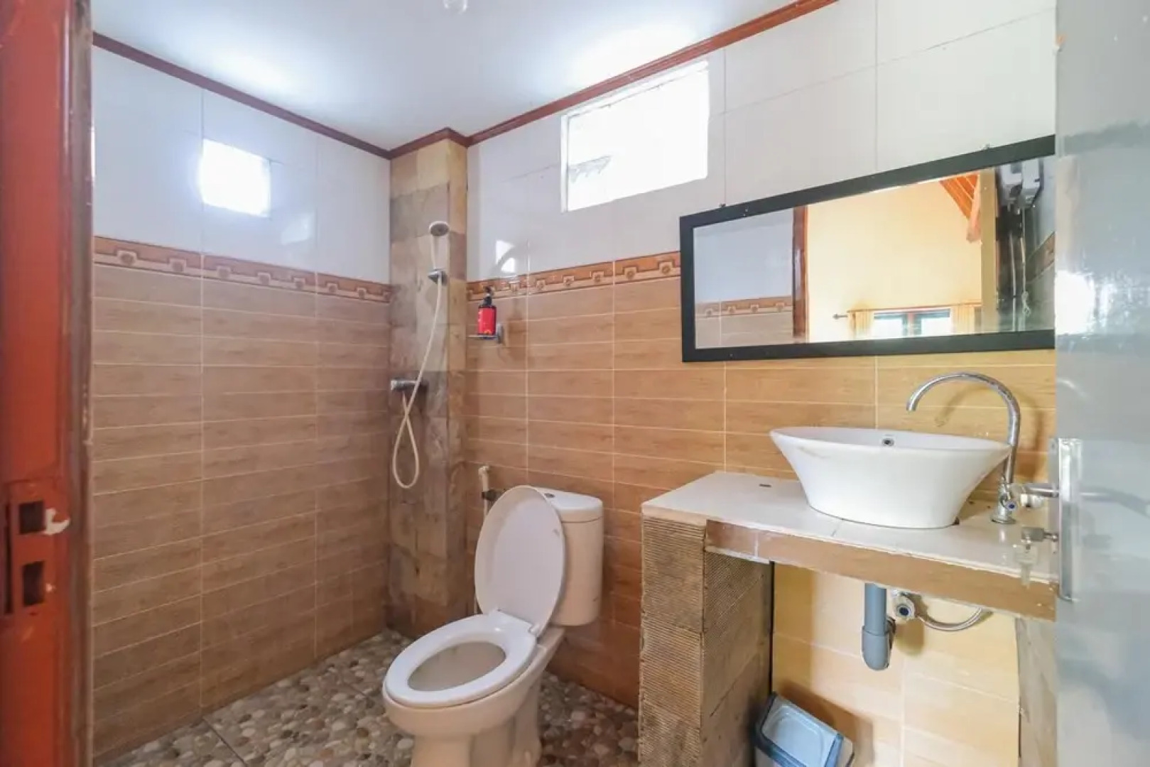 RedDoorz @ Ocean 2 Gili Trawangan