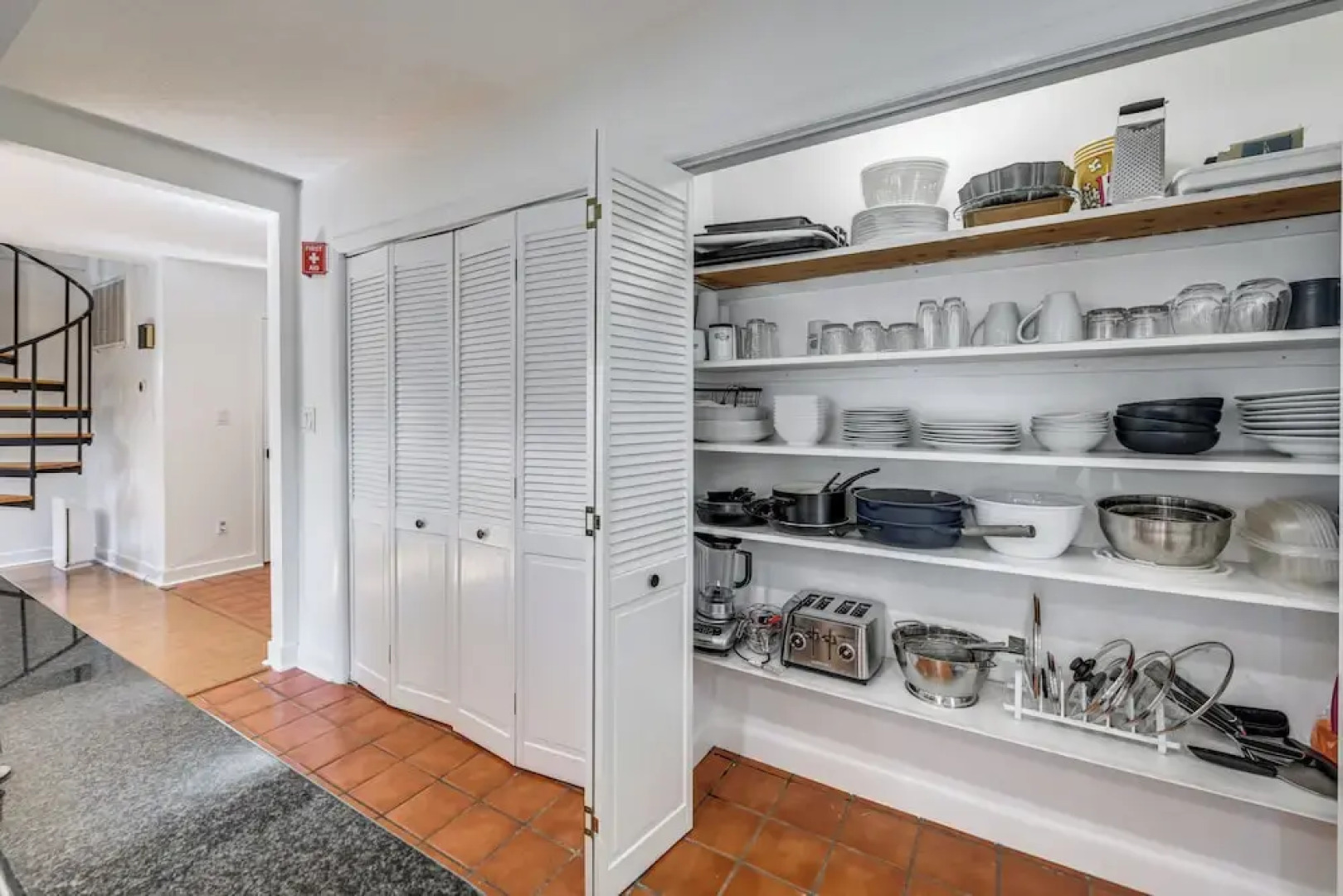 Waterfront Urbanna Home w/ Private Dock & Pool