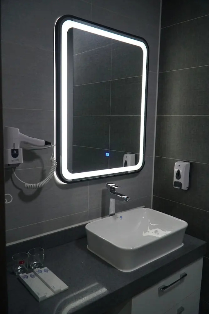 Bayantsambagarav Hotel