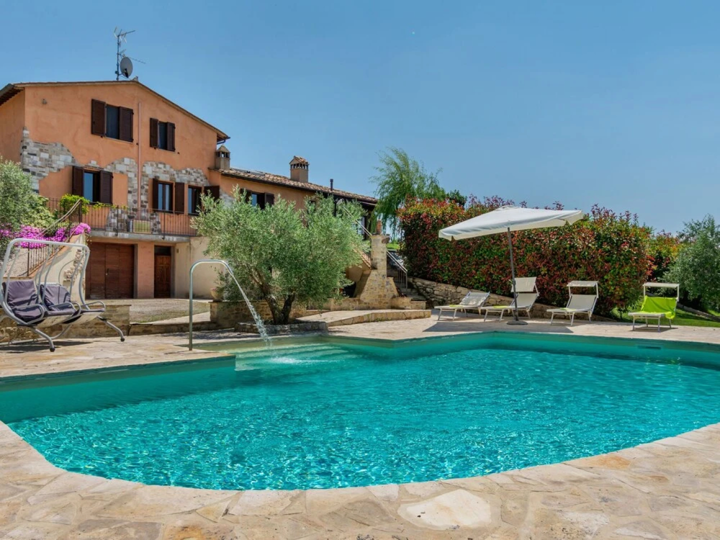 Charismatic Holiday Home in Montone With Private Pool
