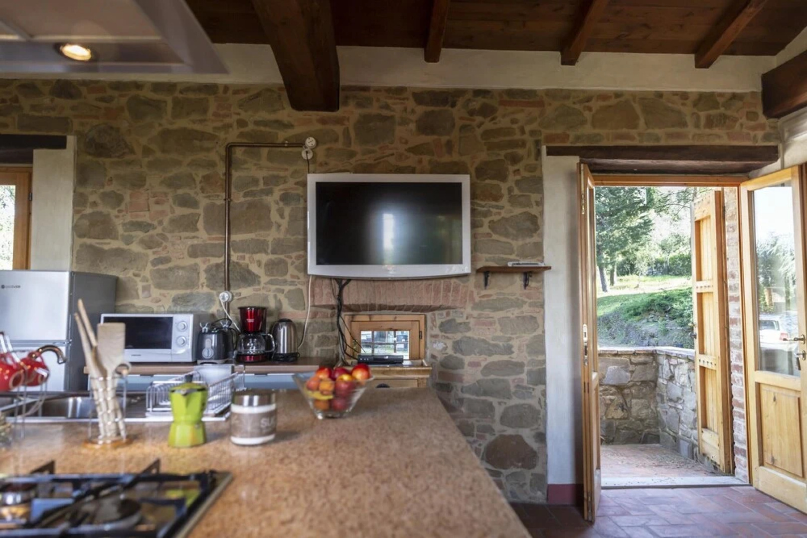 Apartment With 2 Bedrooms in Monte San Pietrangeli, With Balcony and Wifi Near the Beach