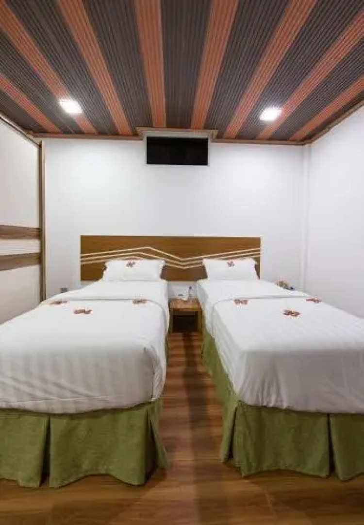 Отель Sunset Stay Maldives 