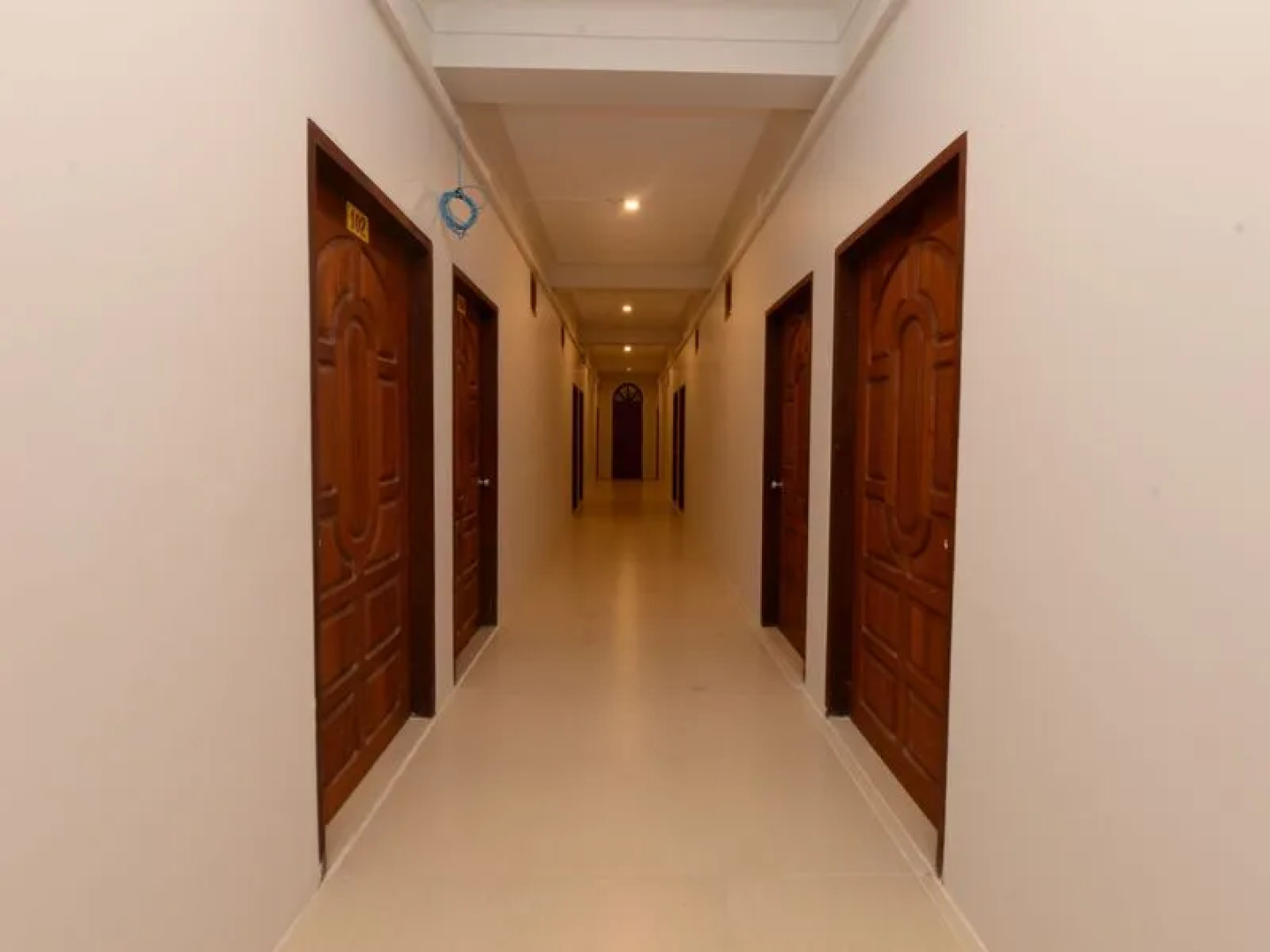 Min Nandar Garden Hotel