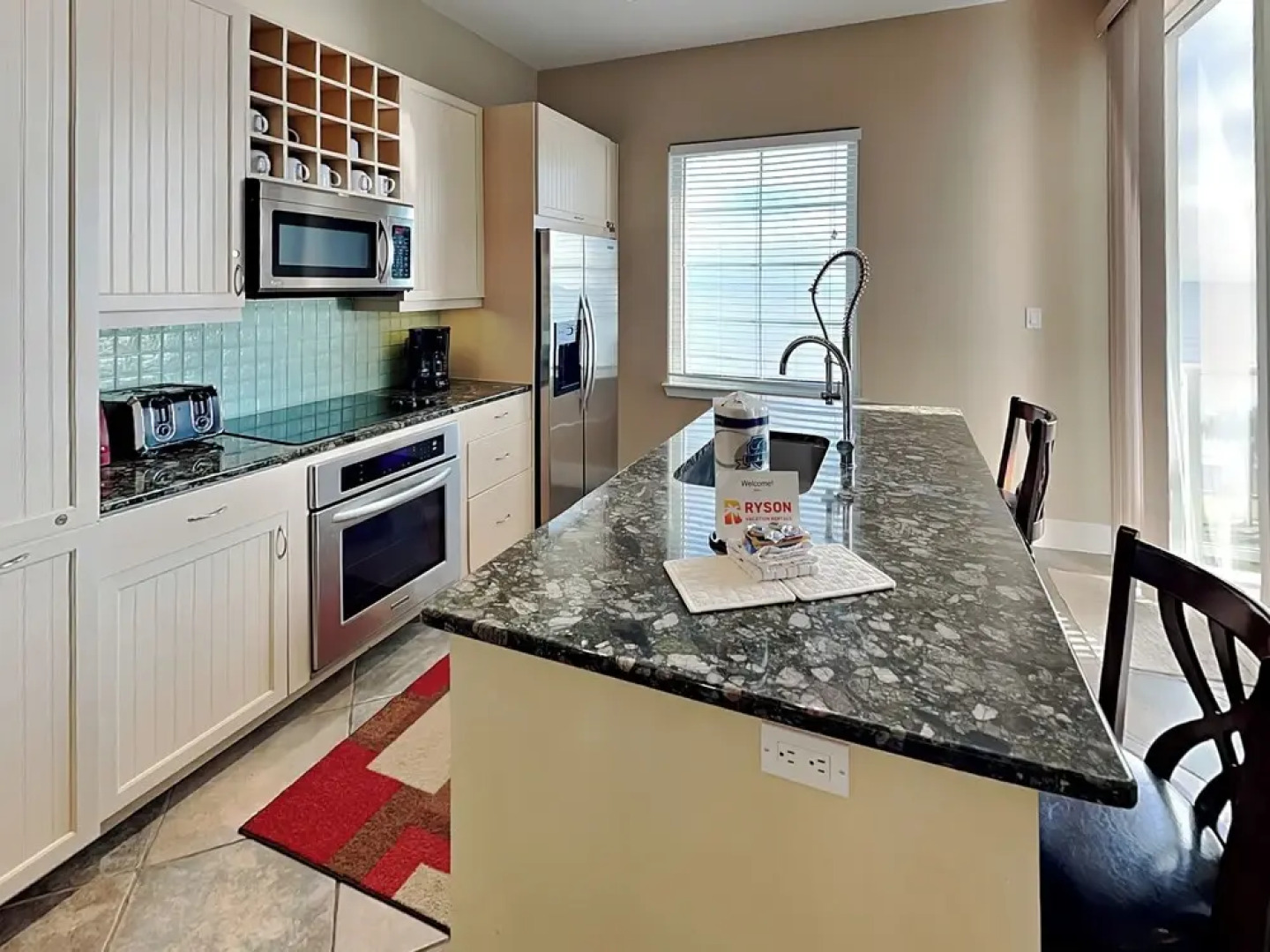 Diamond Beach 513 - Precious Memories