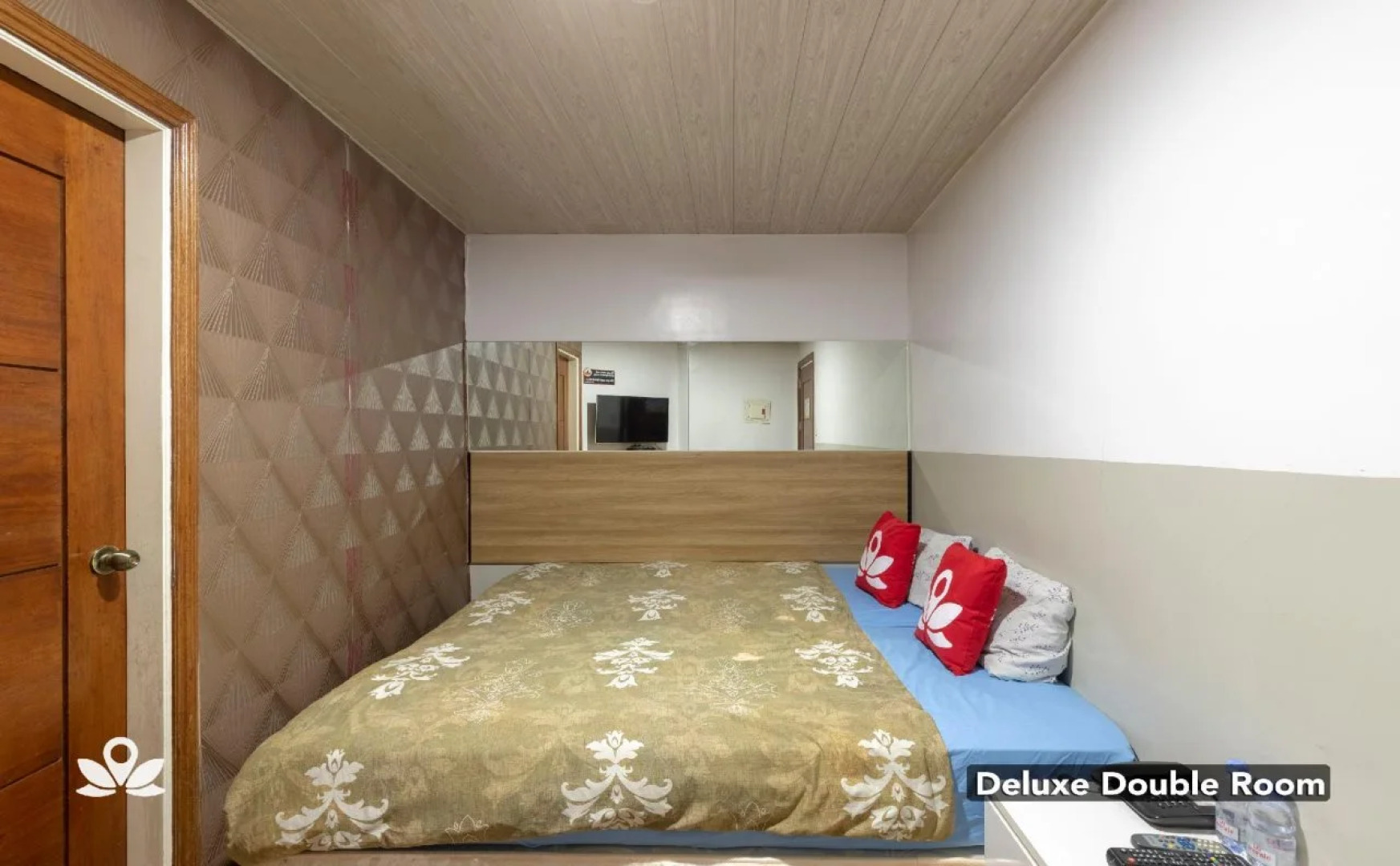 OYO 767 Hotel Urban - Khotel Kurban Hotel