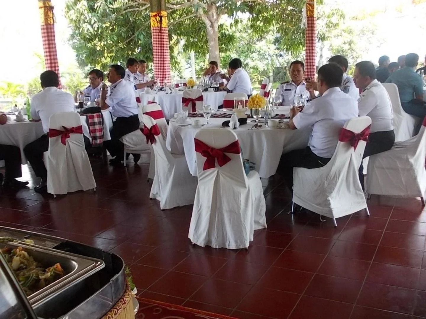 Tirta Ayu Hotel & Restaurant