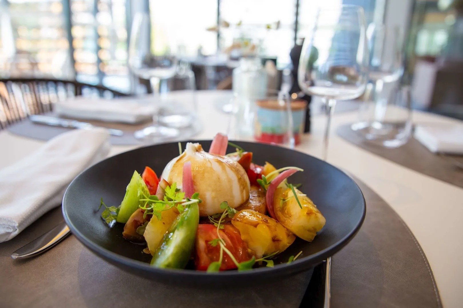 Zenitude Hotel la Valadière, an Ascend Collection Hotel