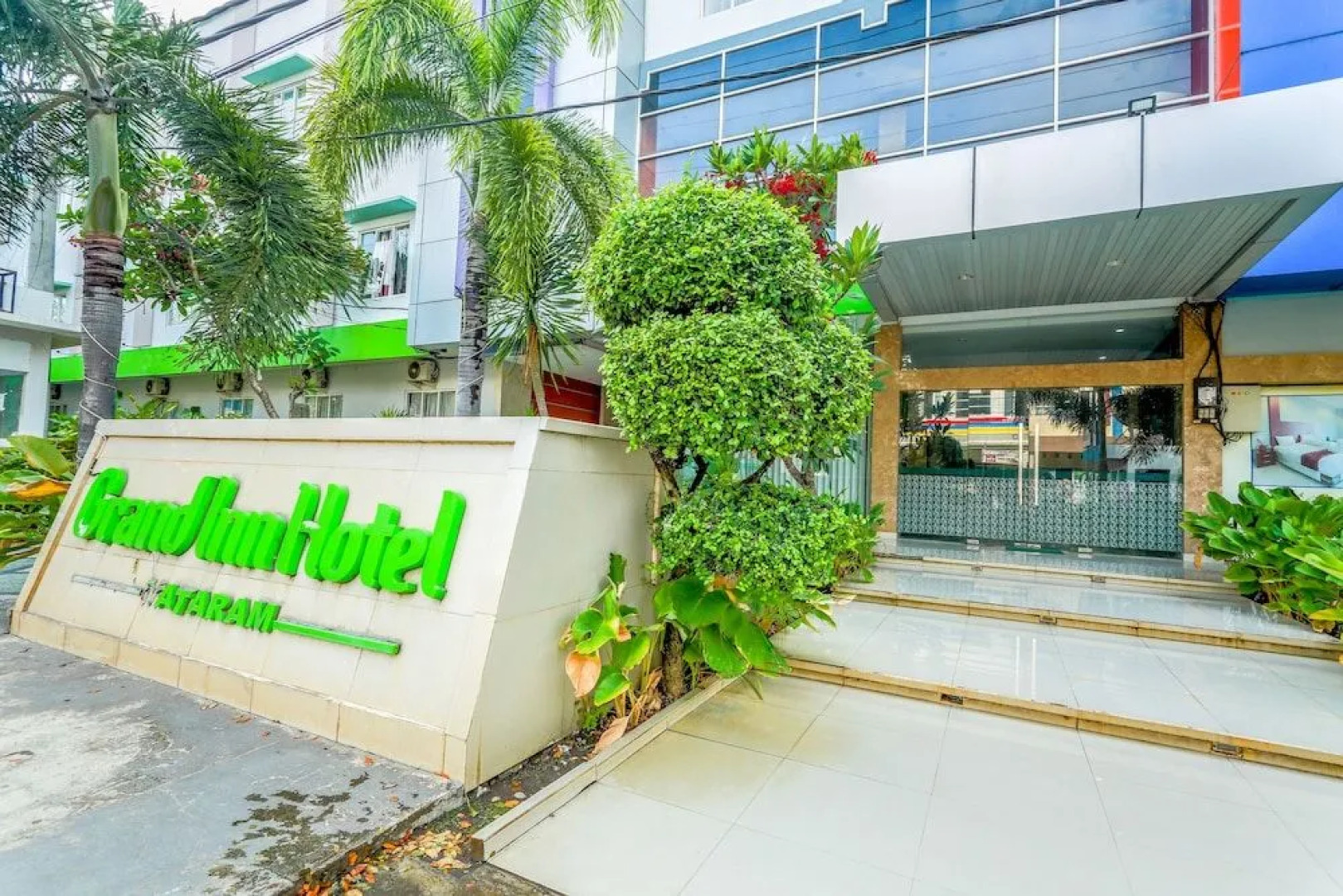 Grand Inn Hotel Mataram