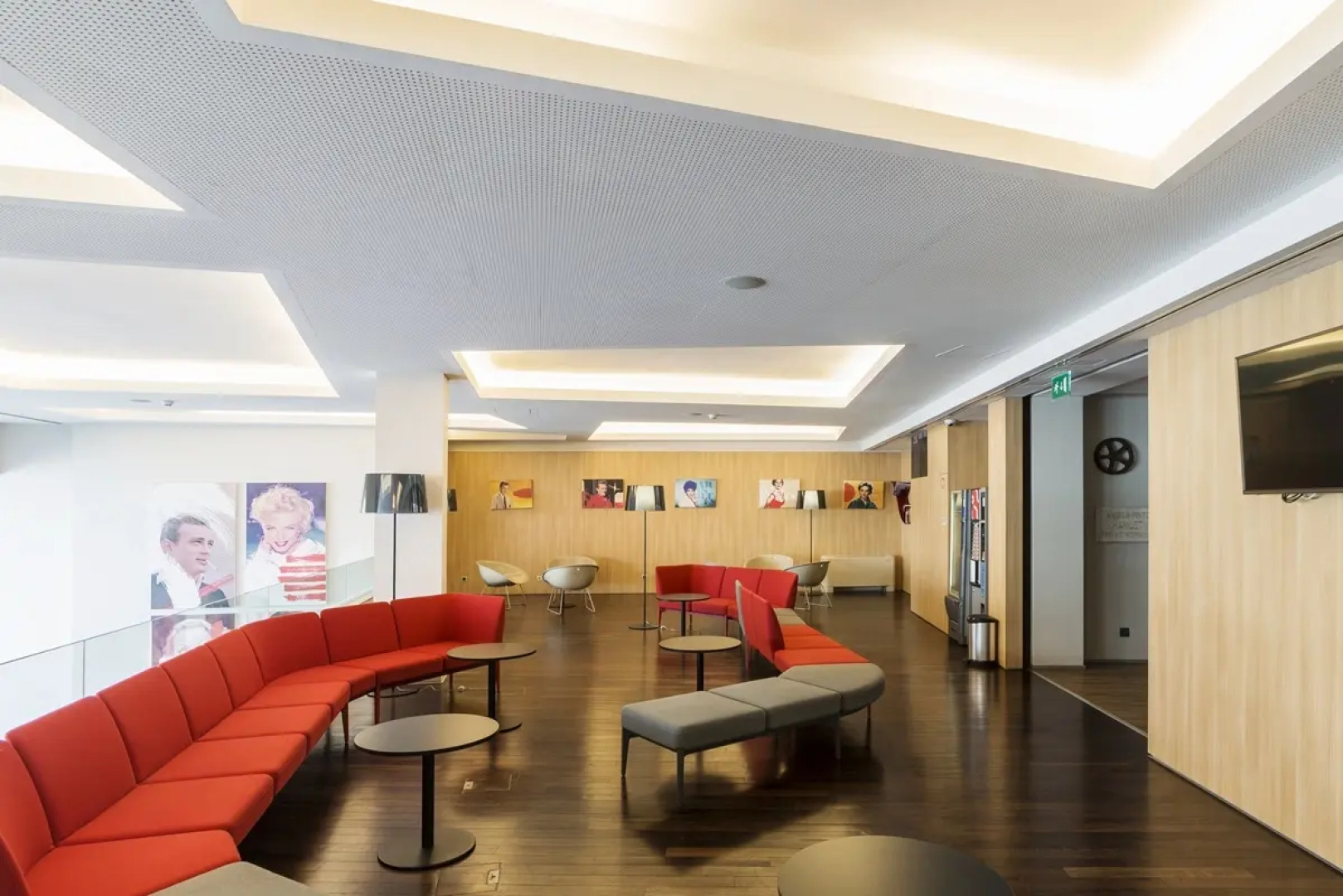 Moov Hotel Porto Centro