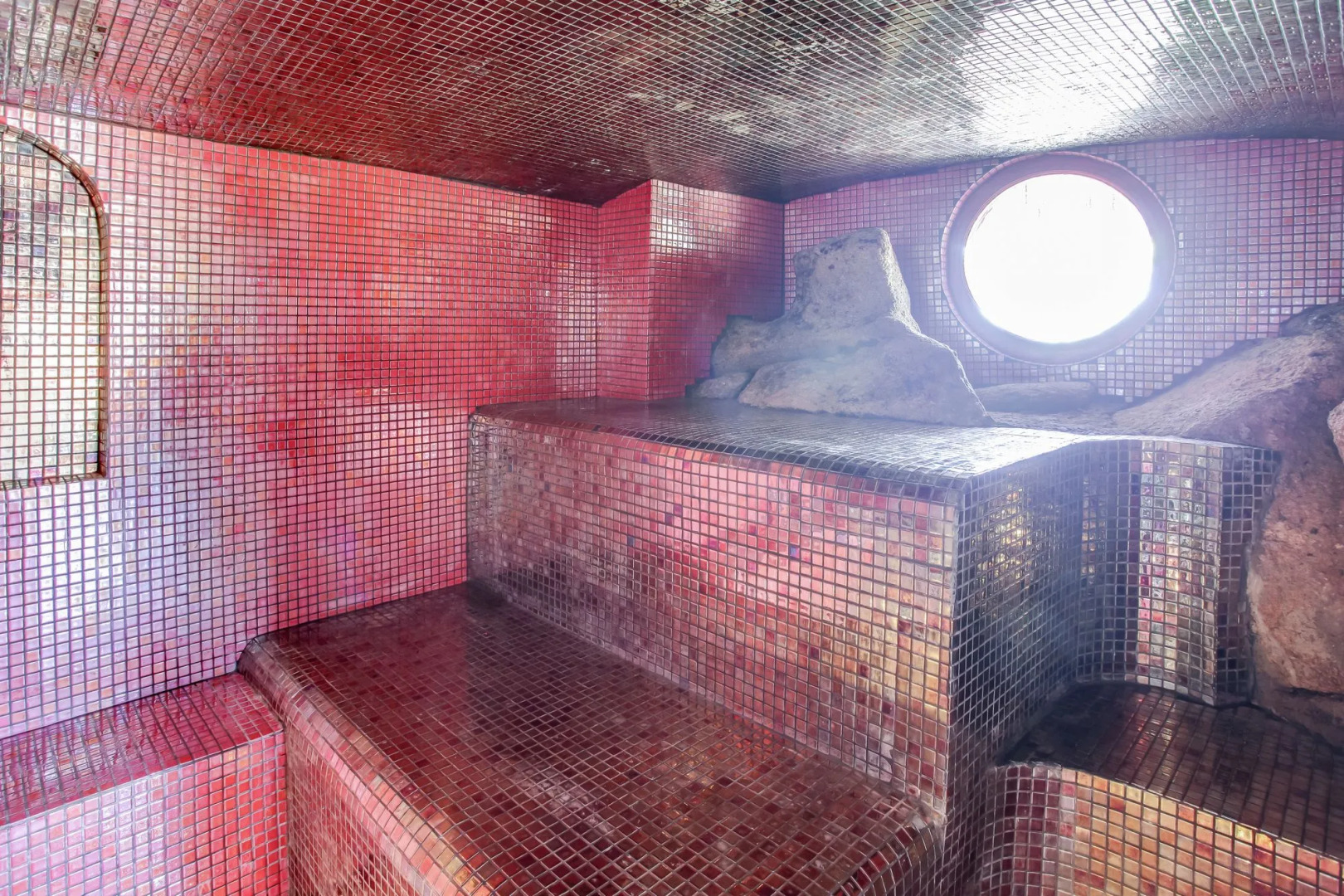 Le Roc e Fiori Hotel