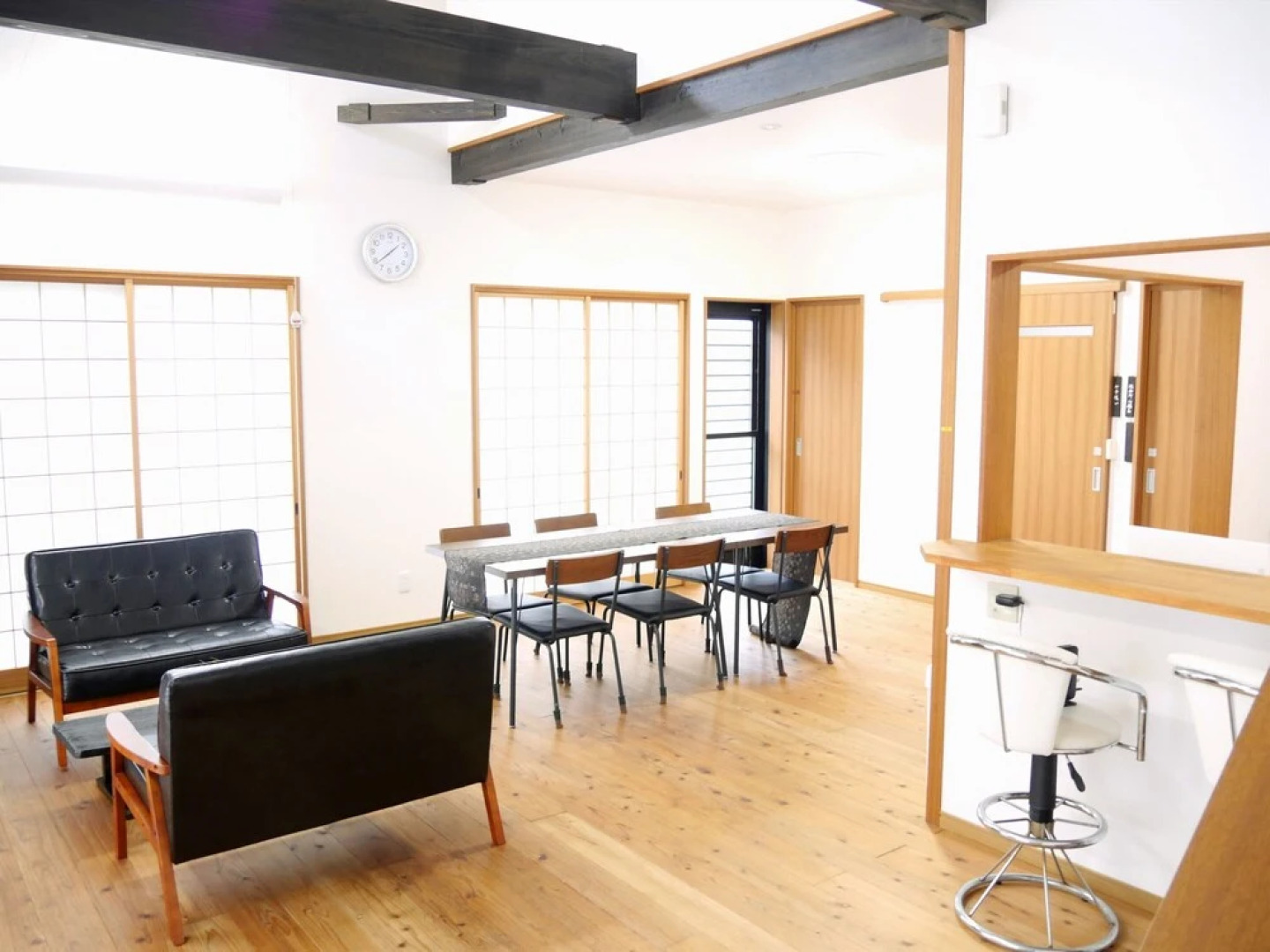 Amami Shimahaku Aikana