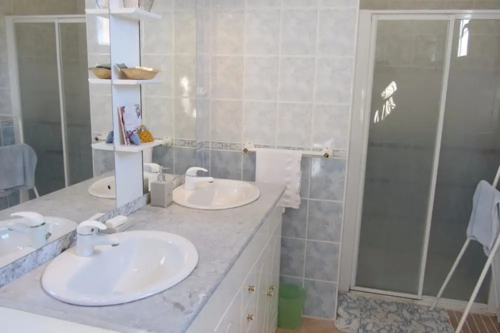 House With 3 Bedrooms in Roche-saint-secret-béconne, With Wonderful Mo