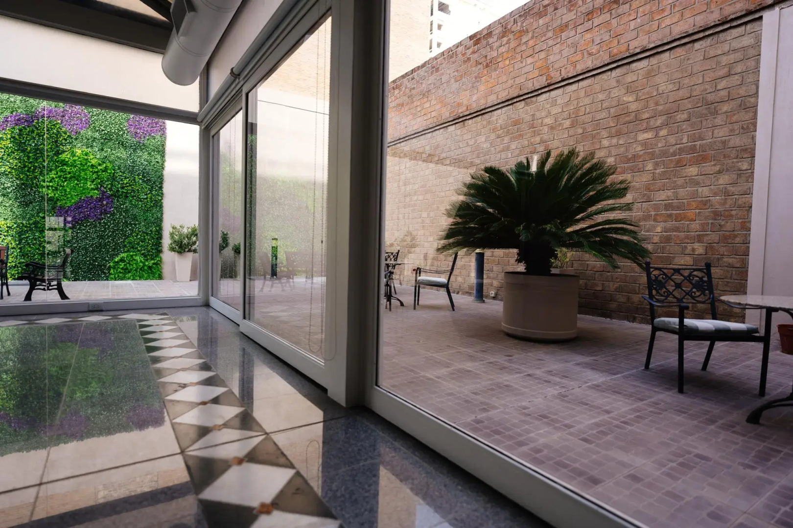 San Nicolas Plaza Hotel