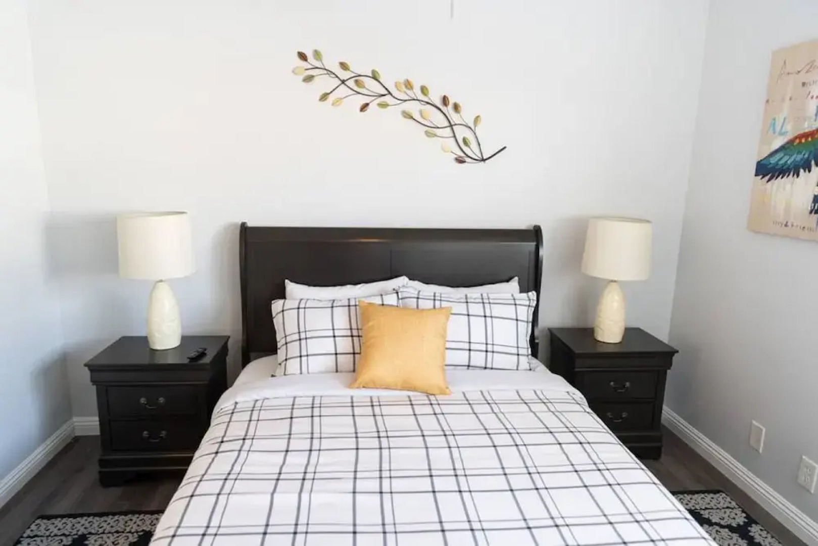 Large 4-bedroom House With AIR Hockey Table Close TO Disneyland IN Orange County p41