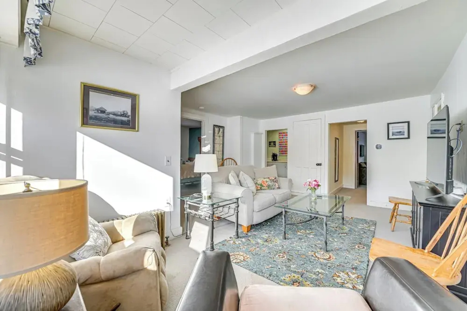 Walk to Town & River: Cozy North Creek Cottage