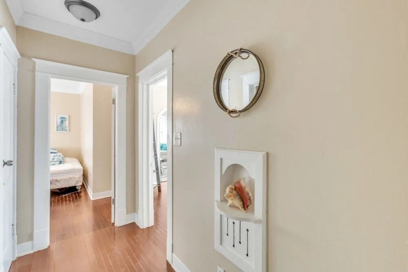 Sand Of Time Cottage 2 Bedroom Cottage By Redawning