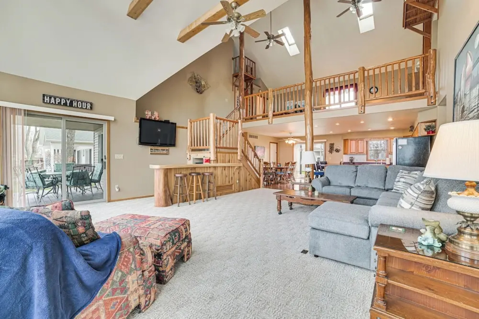 Family-friendly Houghton Lake House: Steps to Lake