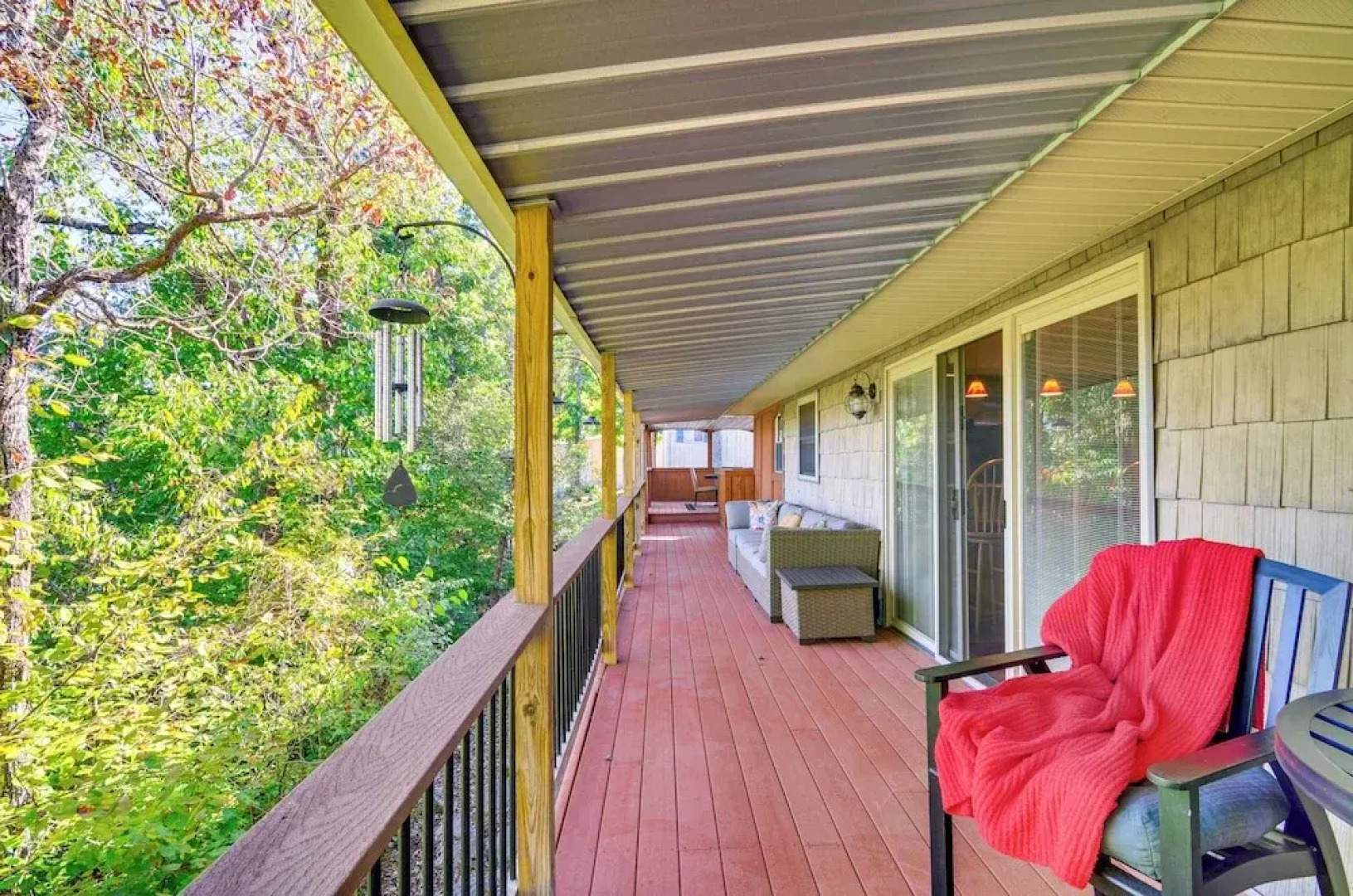 4 Mi to Cumberland River: Cabin w/ Deck & Fire Pit