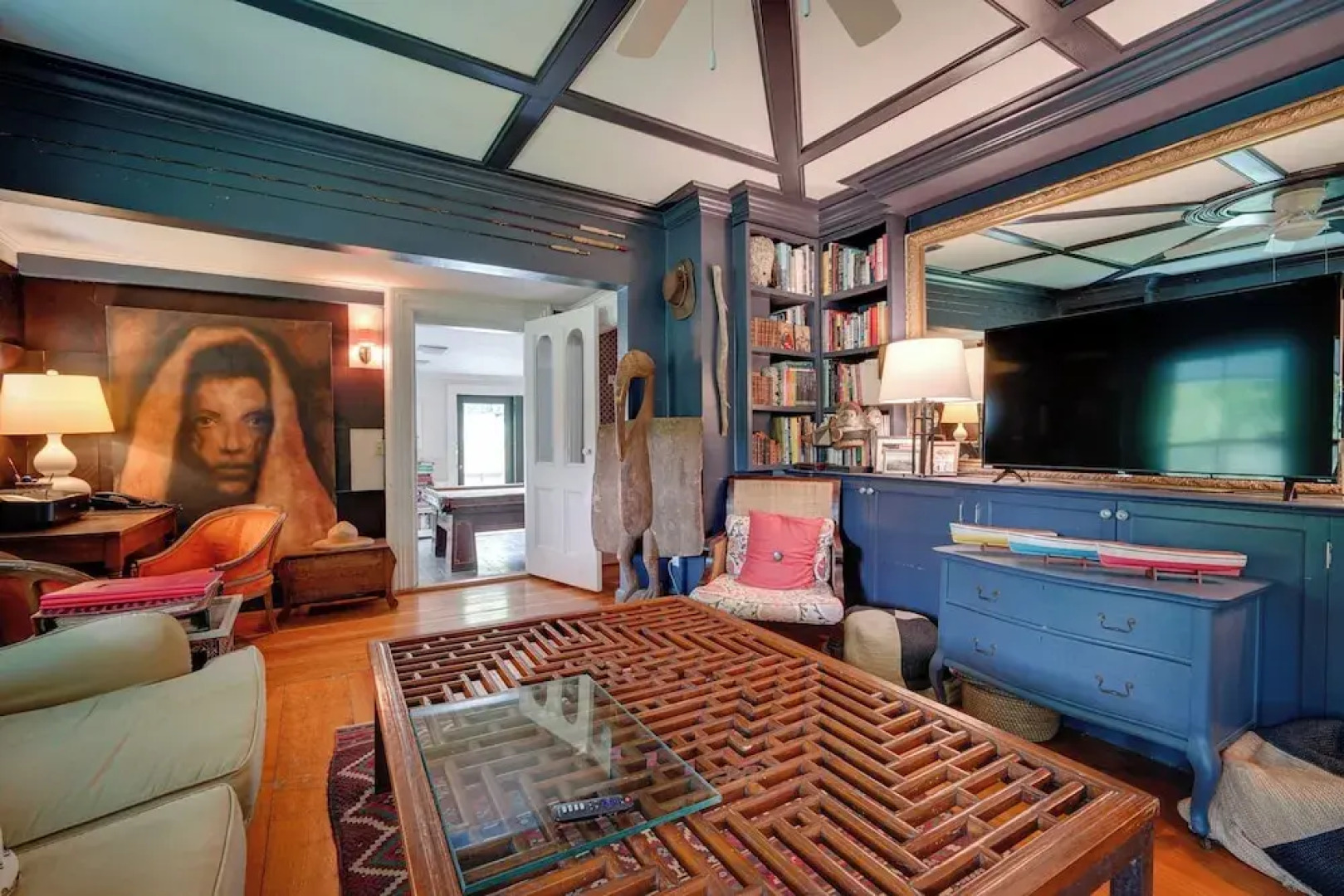 Gorgeous Victorian-style House w/ Hilltop Pool!