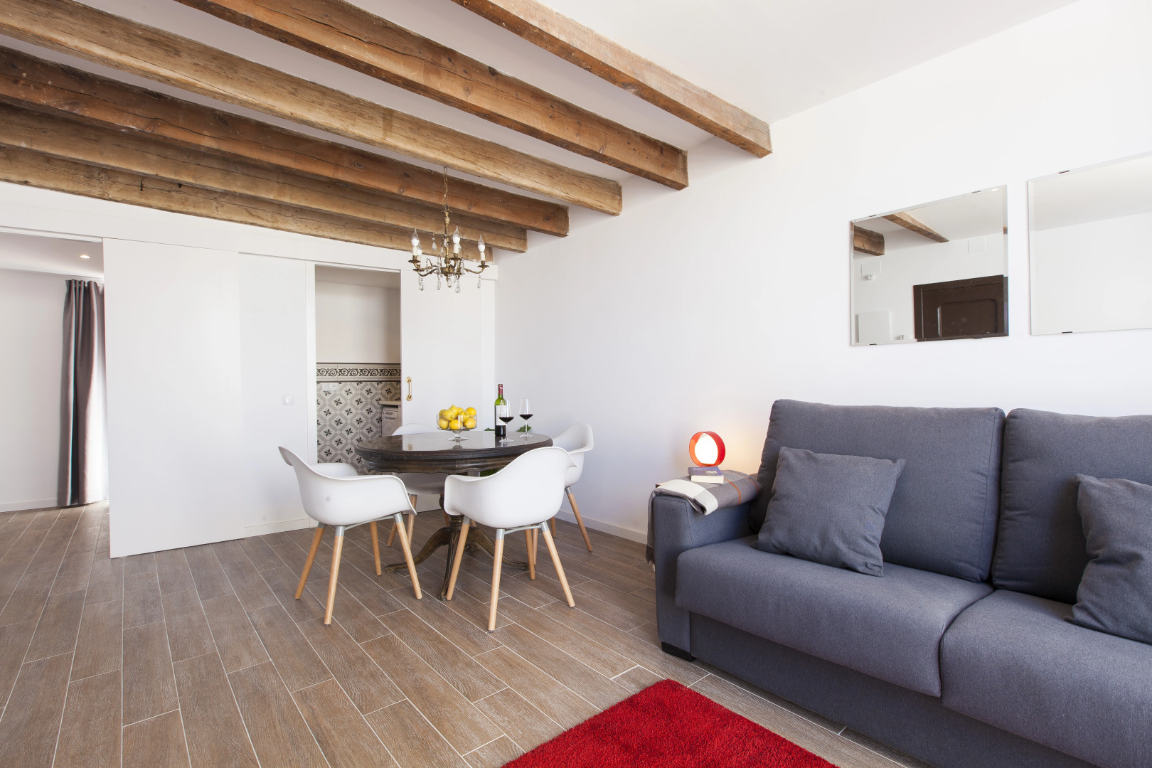 Aspasios Charming Flats