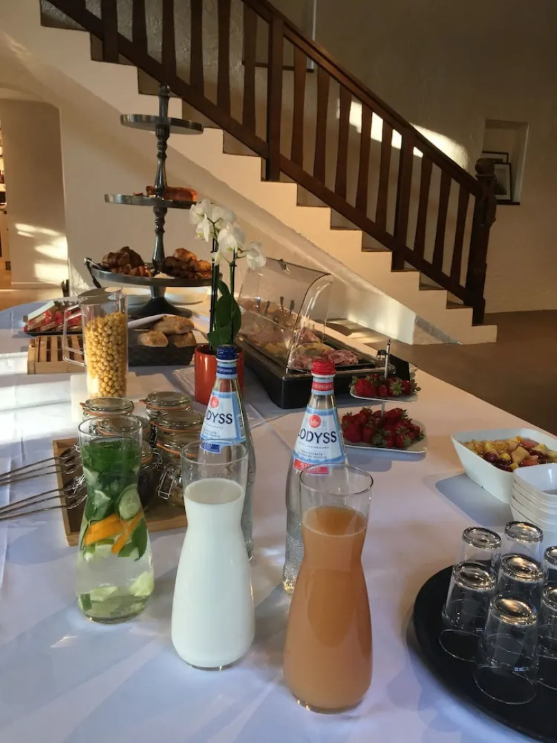 Hôtel-Restaurant Au Relais Du Château Mensberg