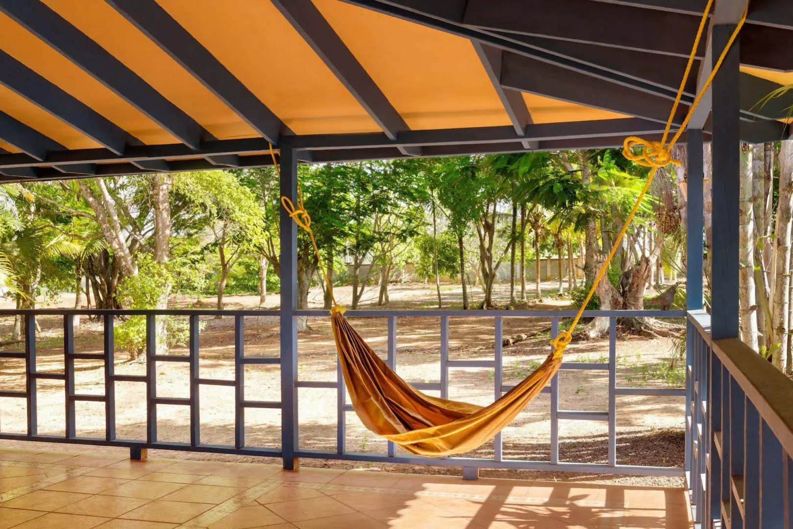 Arecibo Chalet Abreu