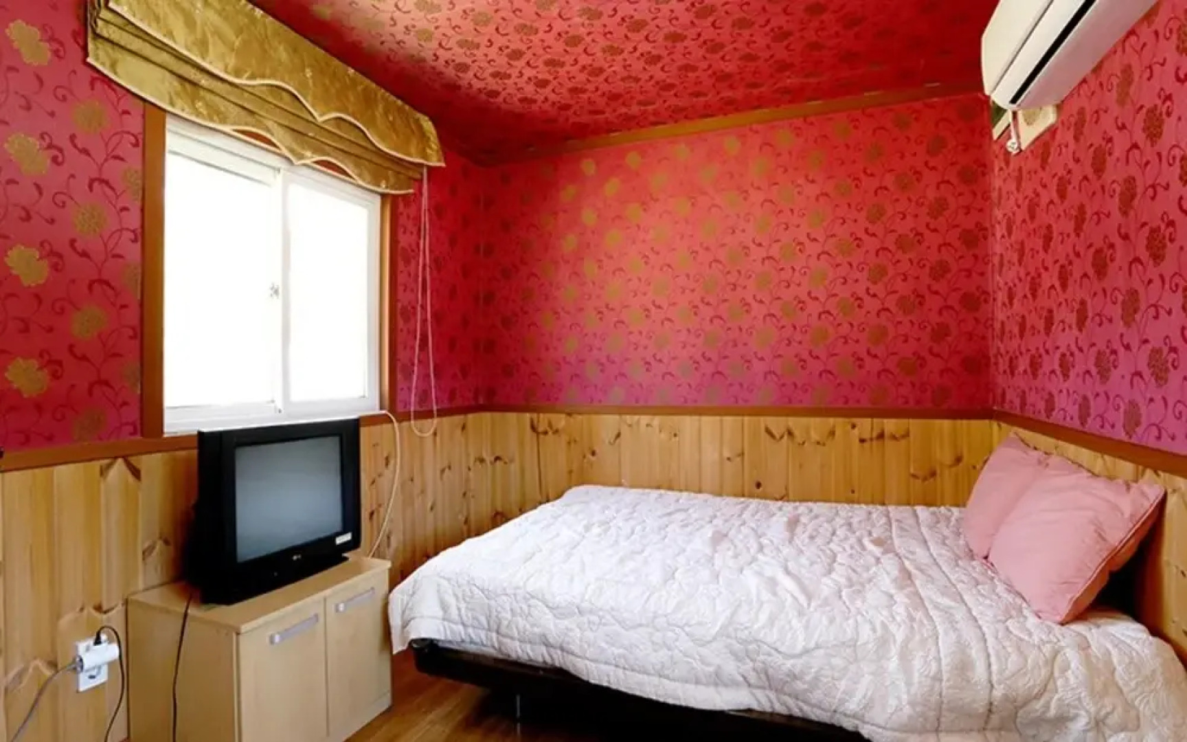 Baekdam Mountain Valley Pension