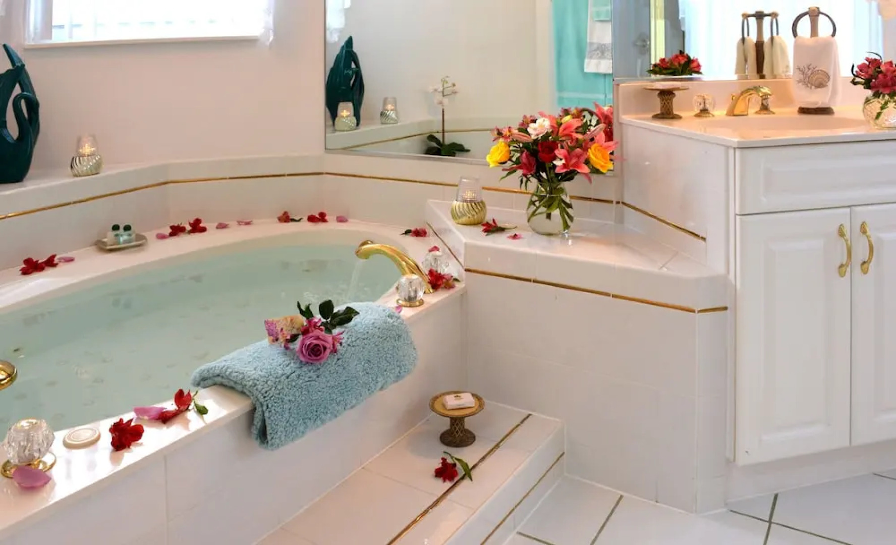 Island Cottage Oceanfront Inn & Spa