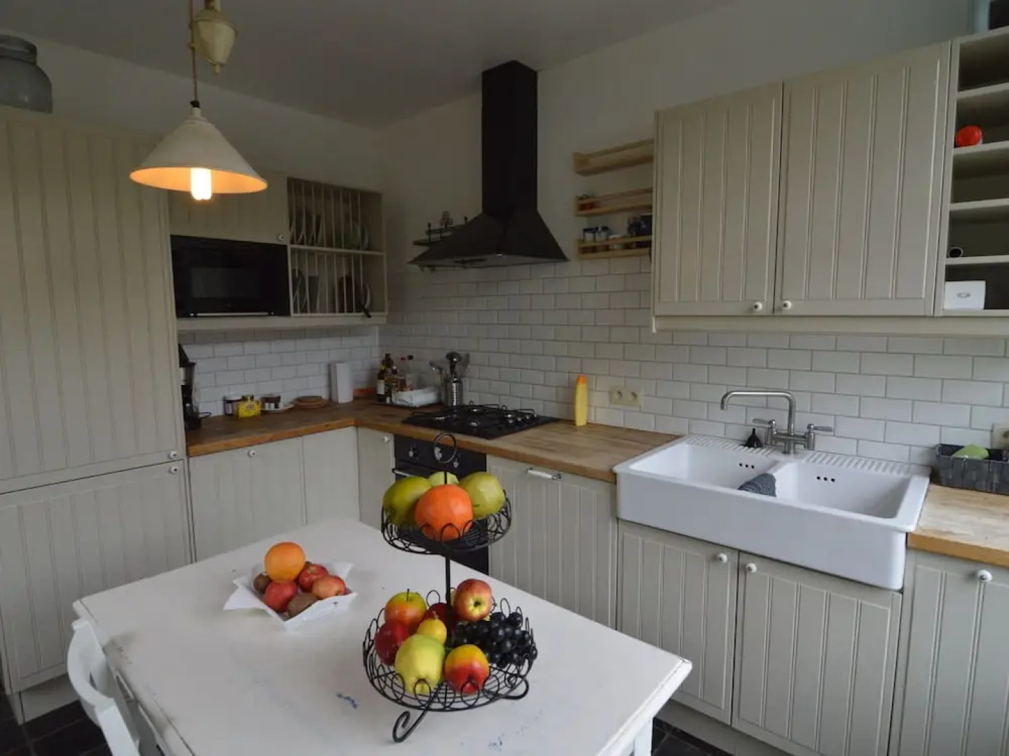 Ravishing Holiday Home in Ronse With Sauna