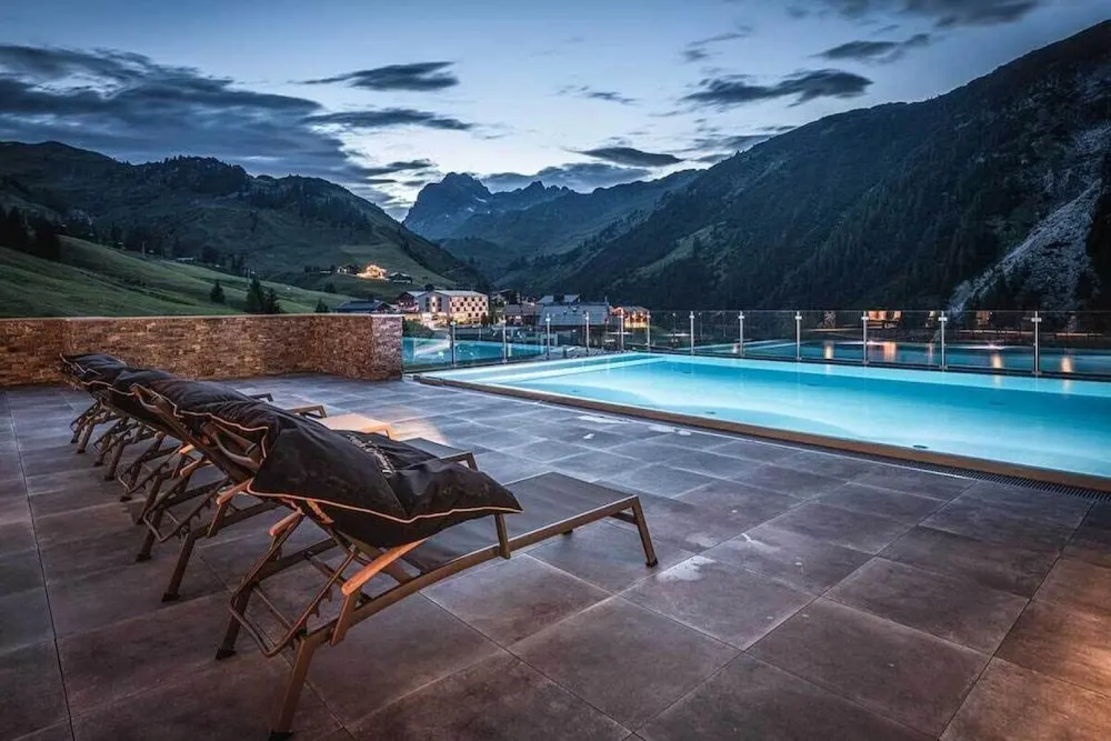 AlpenParks Hotel & Apartment Arlberg Warth