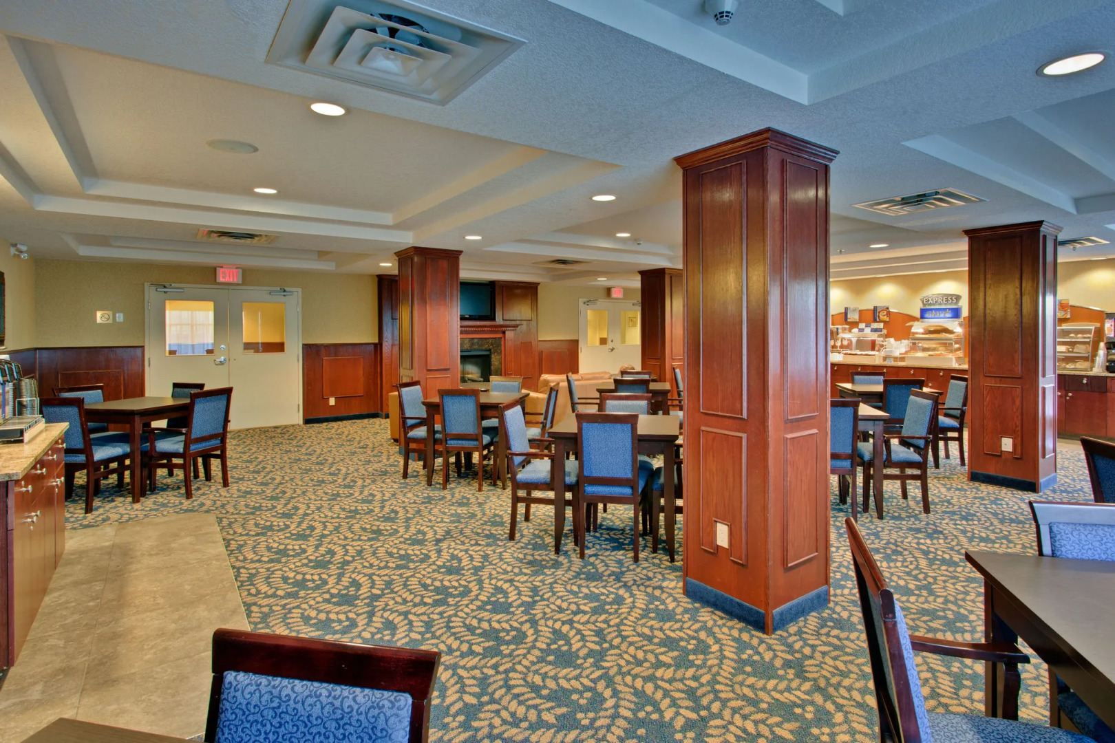 Holiday Inn Express Hotel & Suites Hinton by IHG