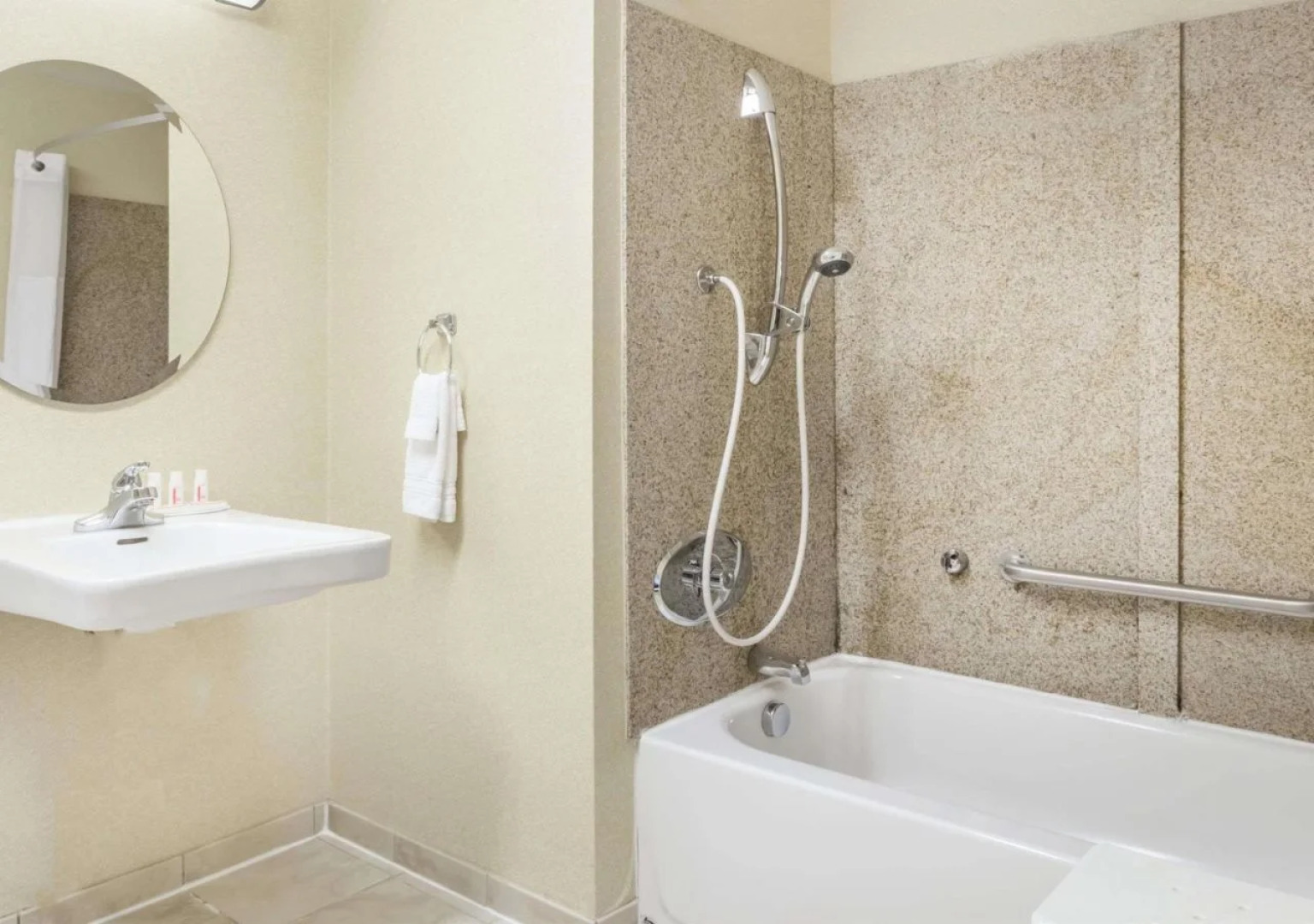 Days Inn by Wyndham Blacksburg Conference Center